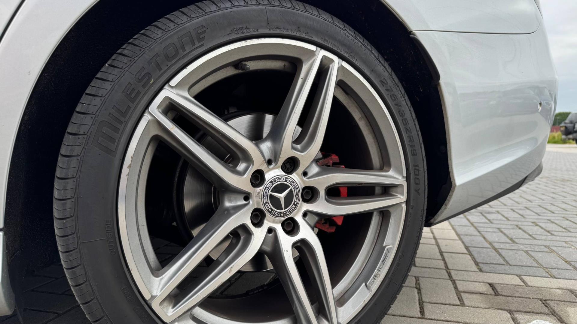 Foto van Mercedes-Benz E 200 D
