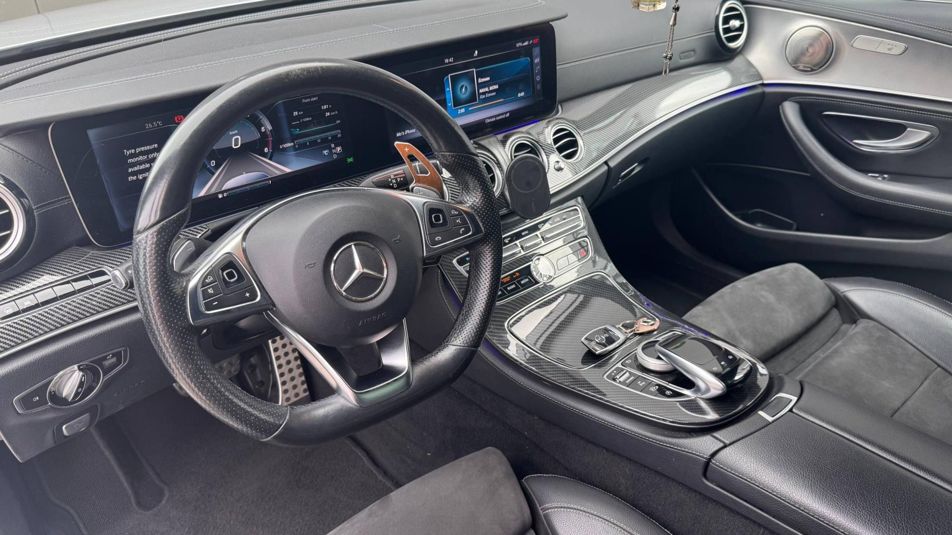 Foto van Mercedes-Benz E 200 D