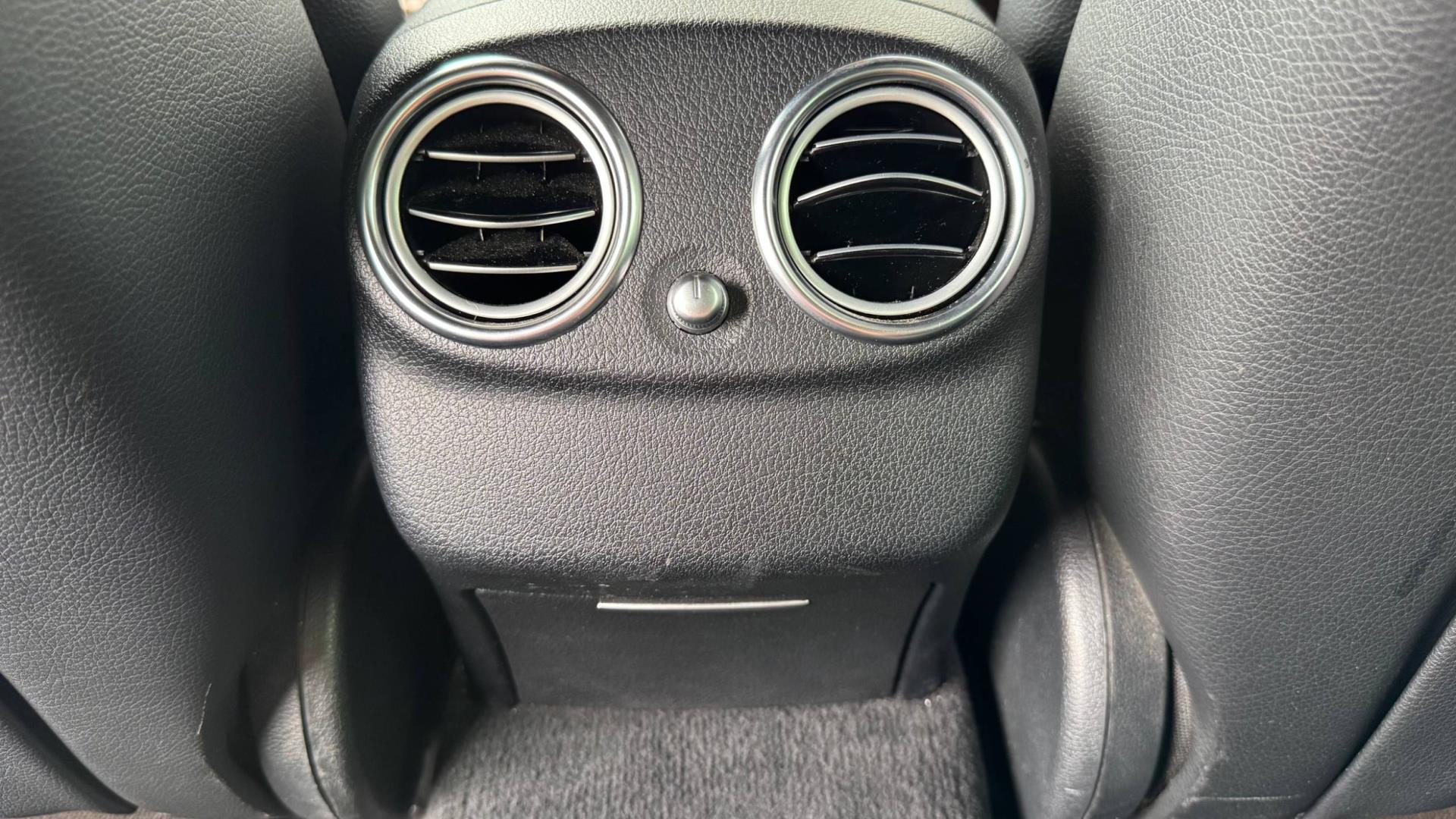 Foto van Mercedes-Benz E 200 D