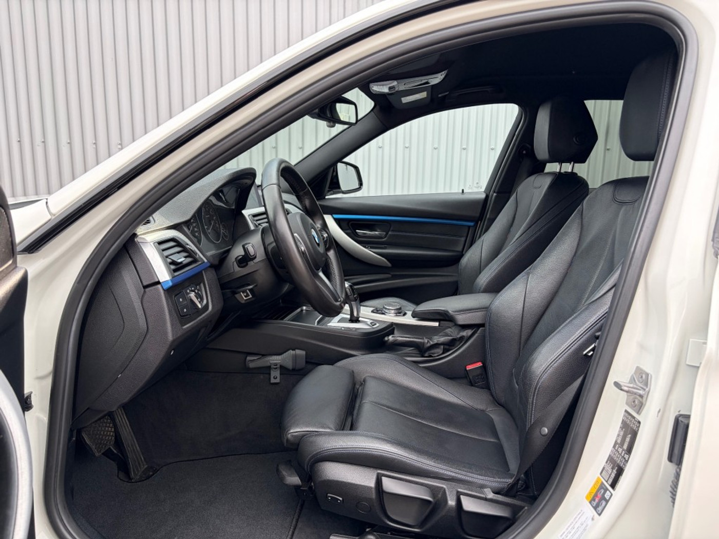 Foto van BMW 330e Iperformance