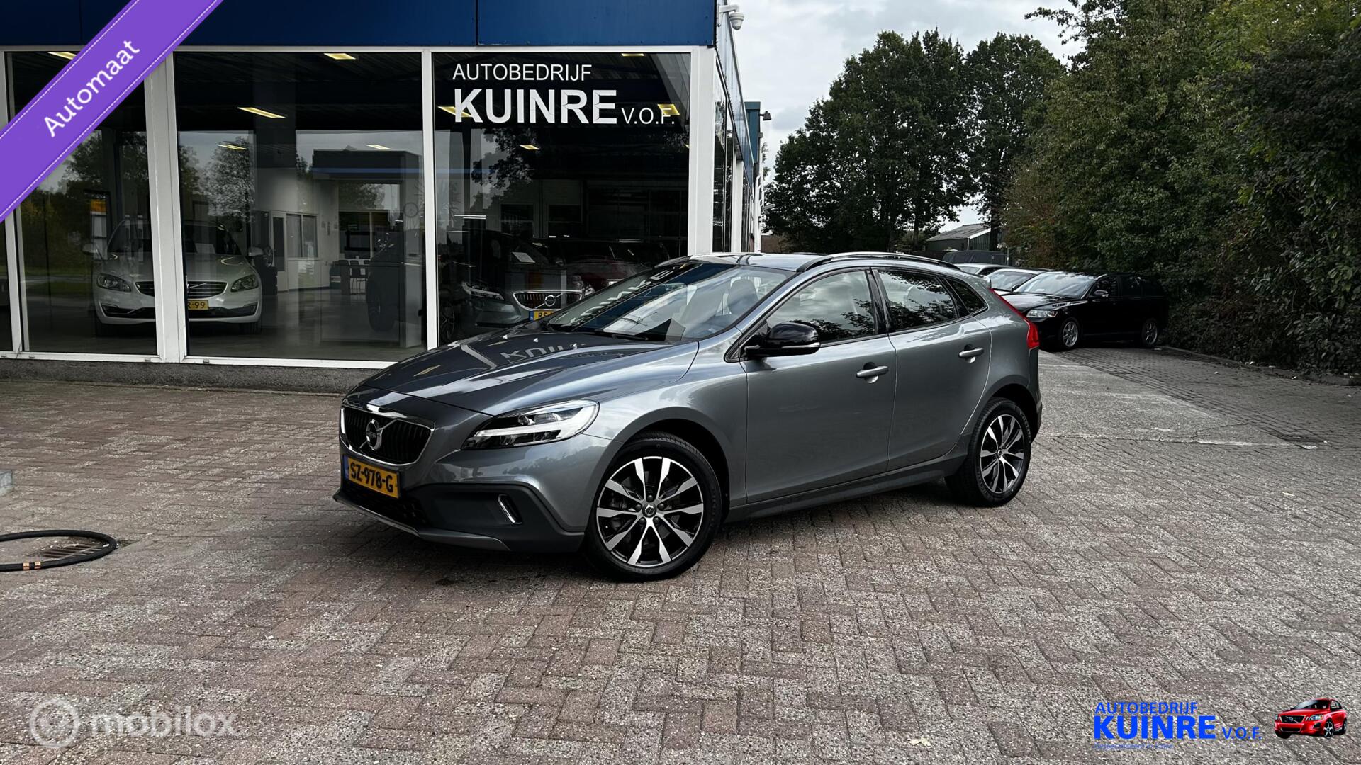 Volvo V40 Cross Country 1.5 T3 Dynamic Edition 2018 - voorkant