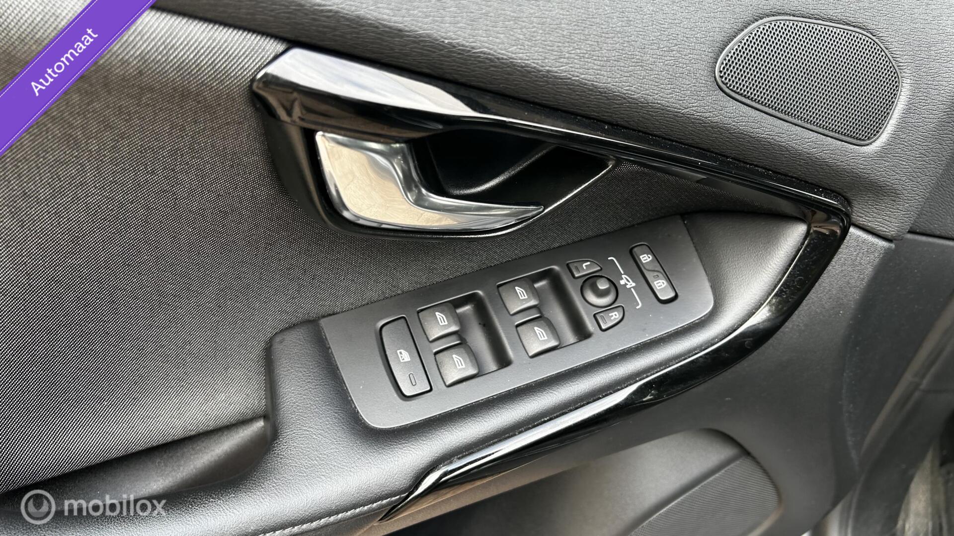 Foto van Volvo V40 Cross Country