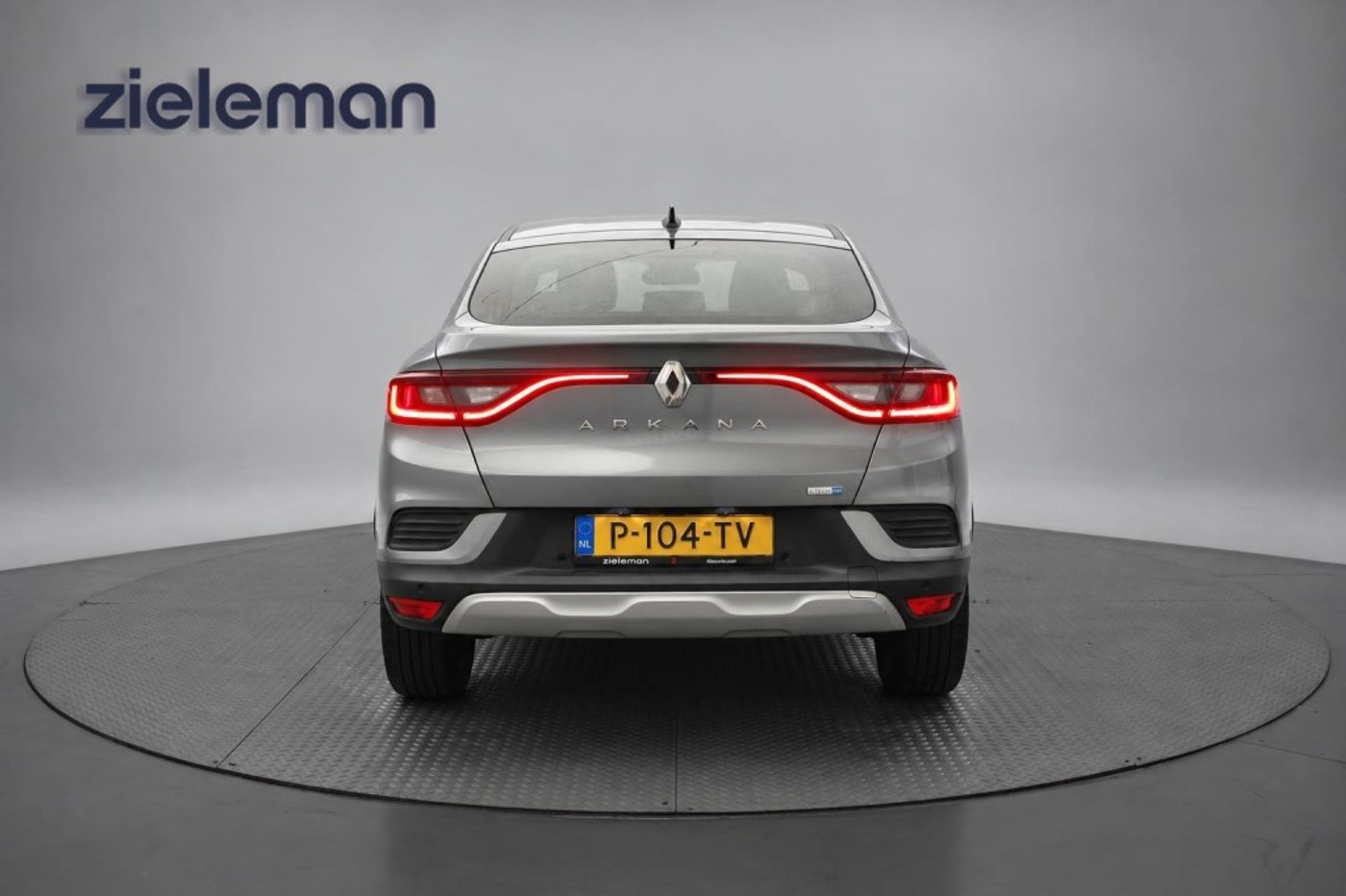 Foto van Renault Arkana E-tech