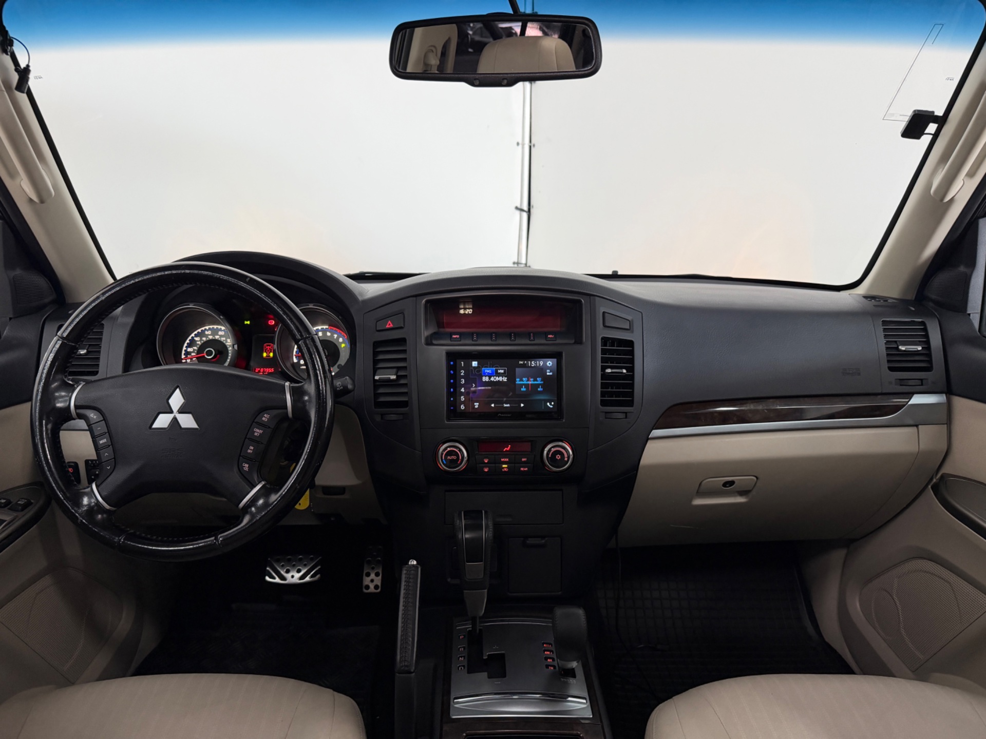 Foto van Mitsubishi Pajero