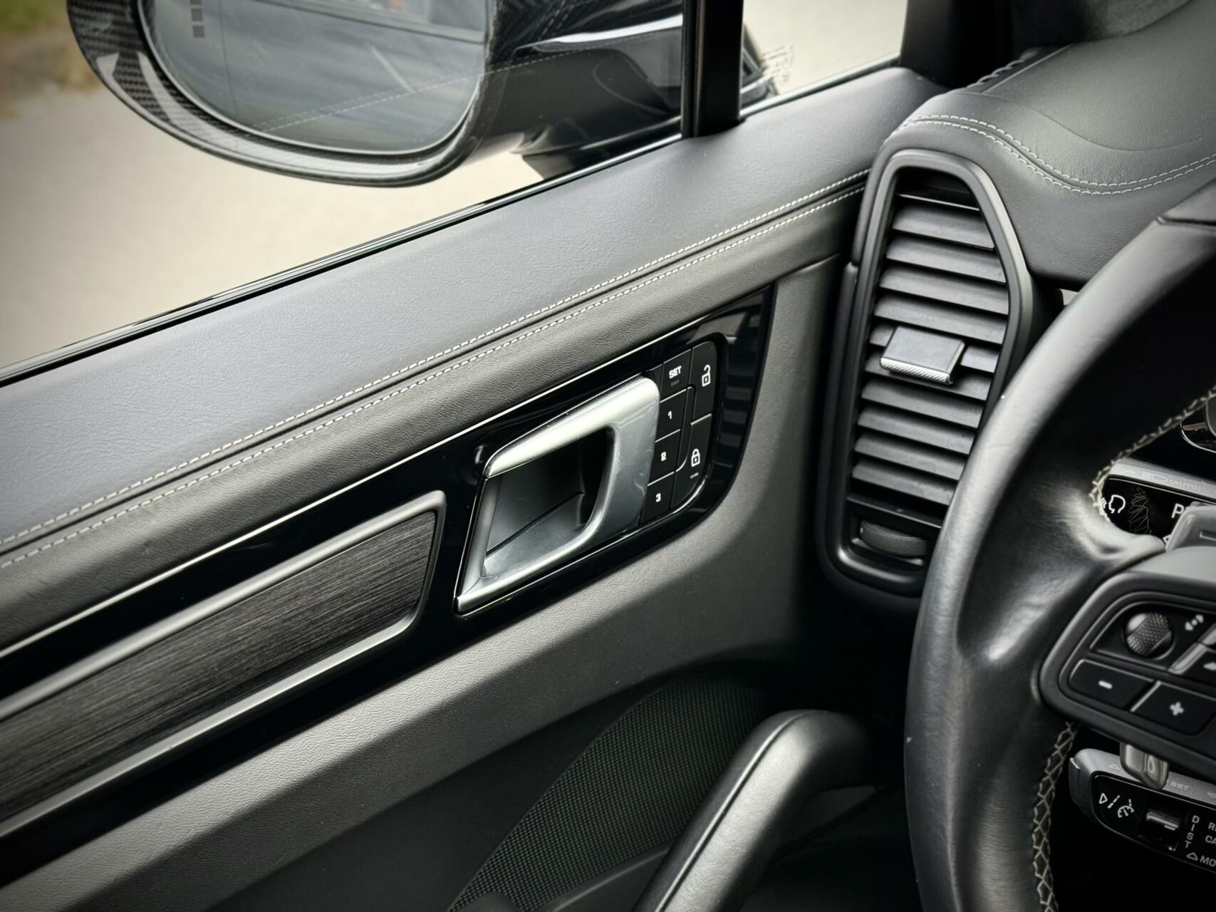 Foto van Porsche Cayenne Coupé