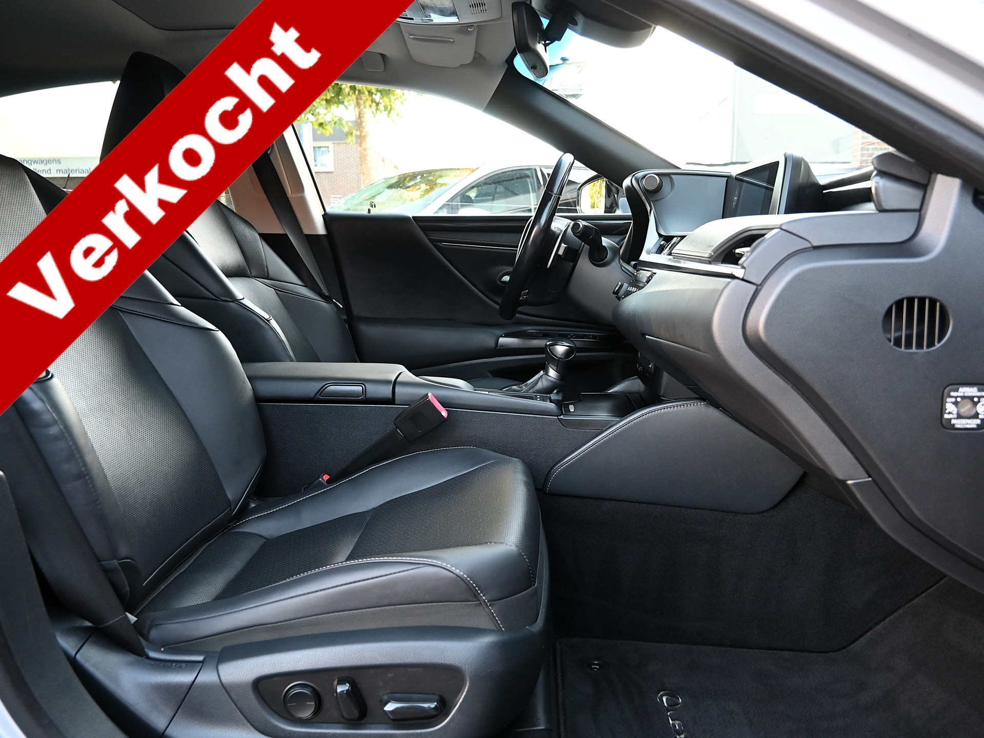 Foto van Lexus Lexus Es300h