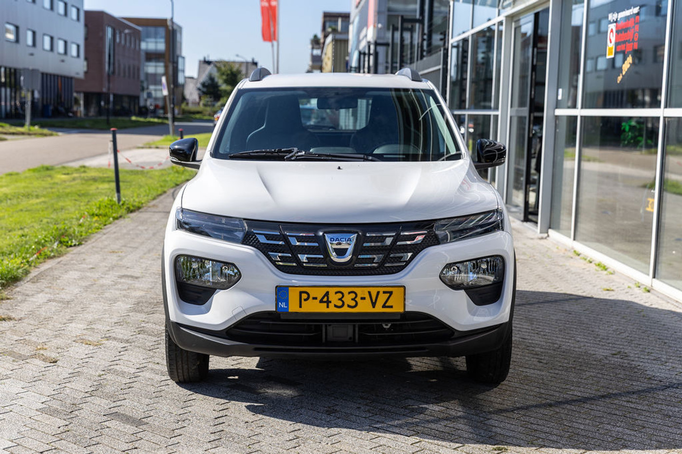 Foto van Dacia Spring
