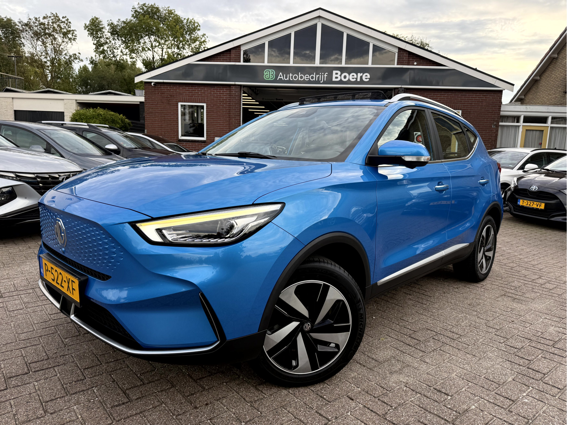 MG MG ZS Ev EV Luxury 50 kWh 2022 - voorkant