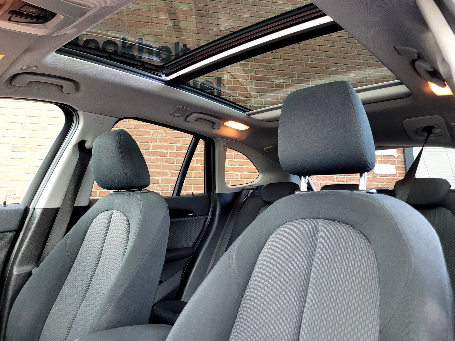 Foto van BMW X1 Sdrive18i