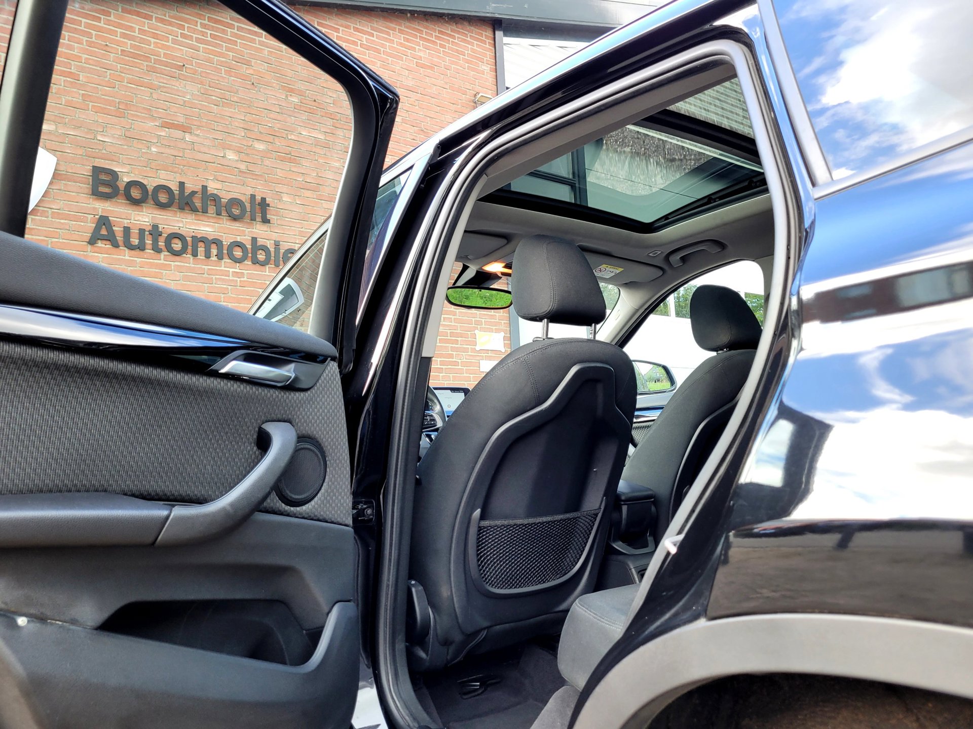 Foto van BMW X1 Sdrive18i