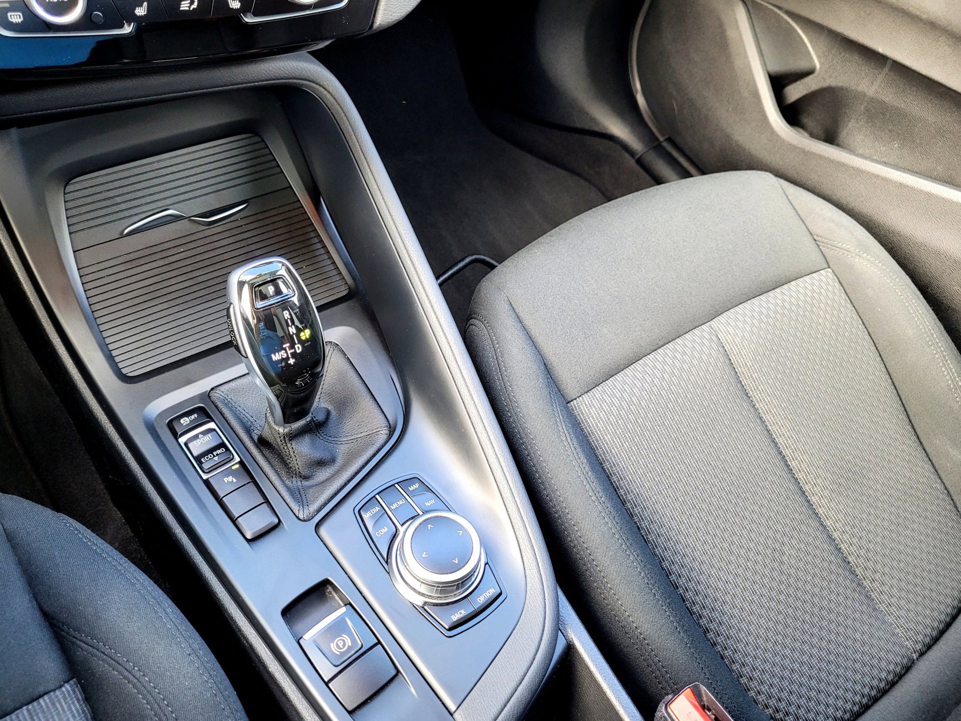Foto van BMW X1 Sdrive18i