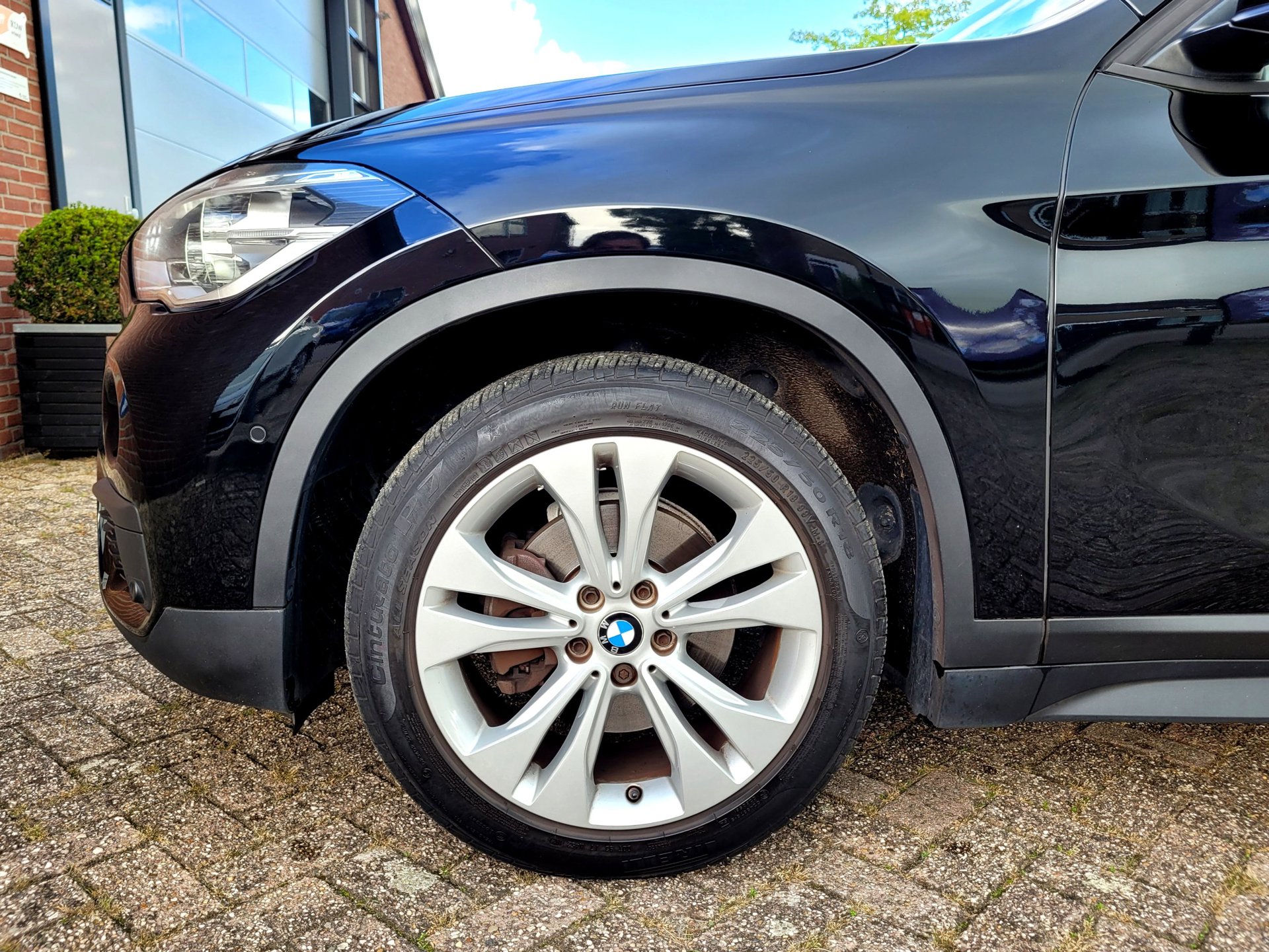 Foto van BMW X1 Sdrive18i