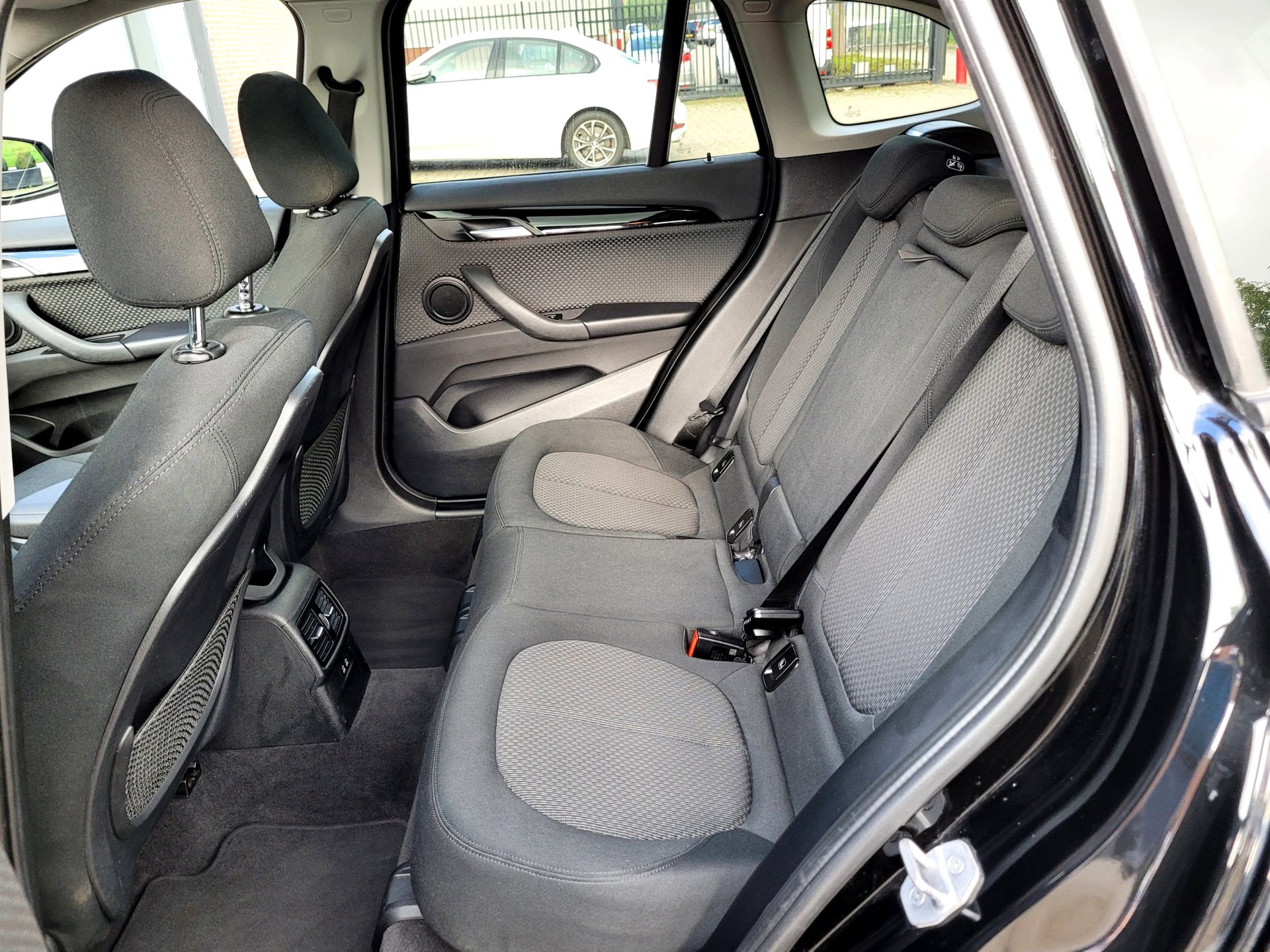 Foto van BMW X1 Sdrive18i