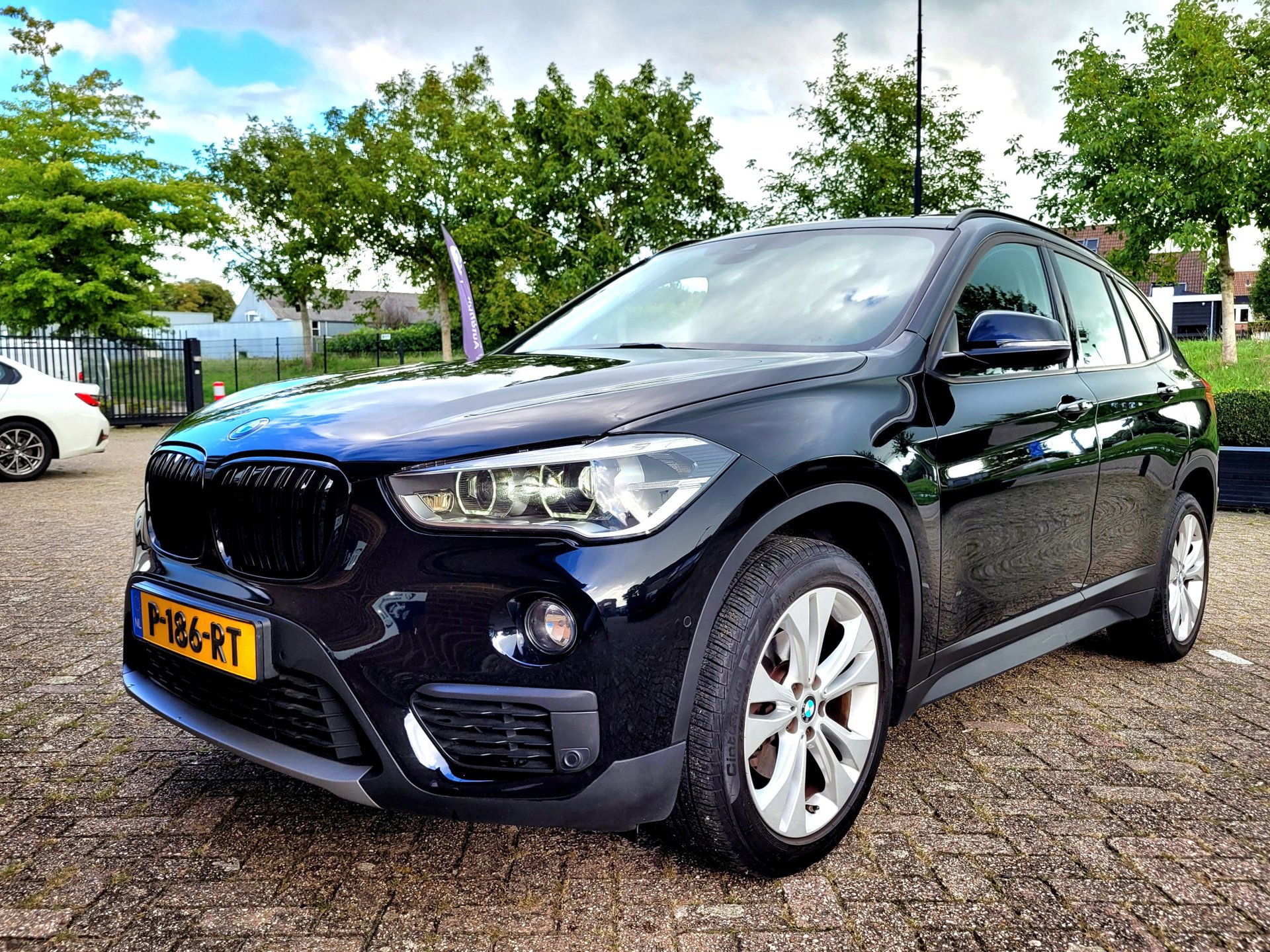 Foto van BMW X1 Sdrive18i