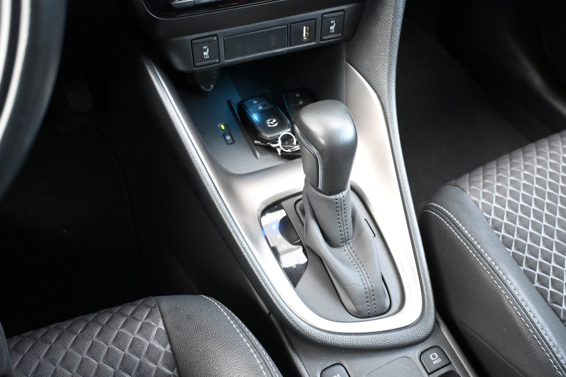 Foto van Mazda Mazda2 Hybrid