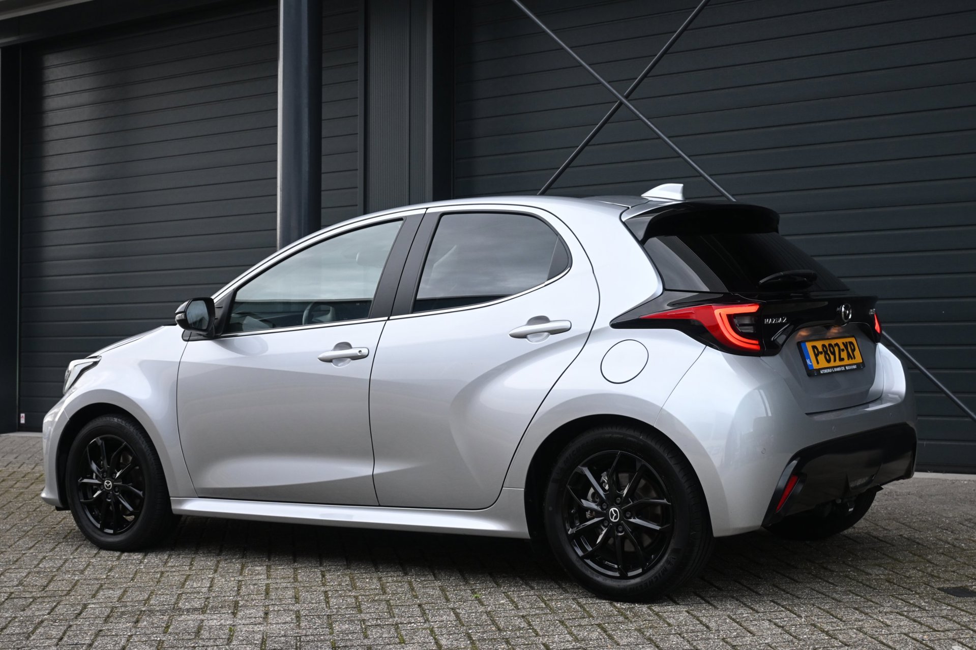 Foto van Mazda Mazda2 Hybrid