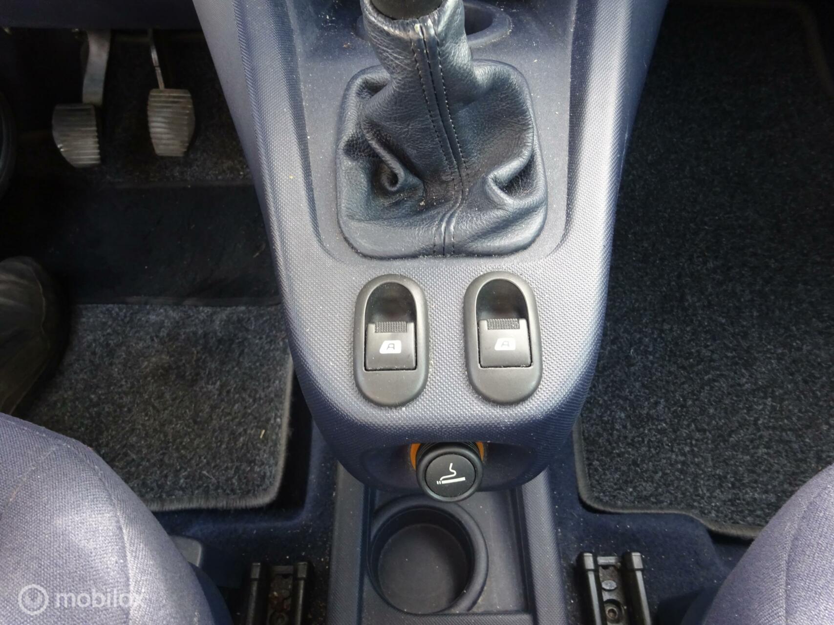 Foto van Peugeot 1007