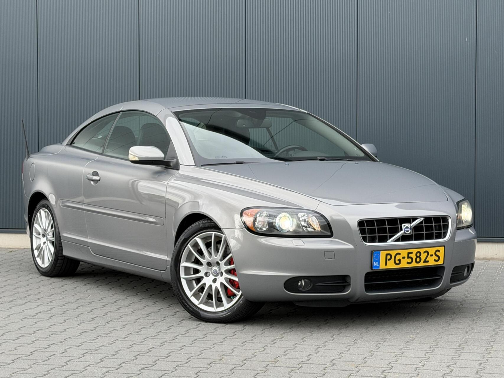 Foto van Volvo C70