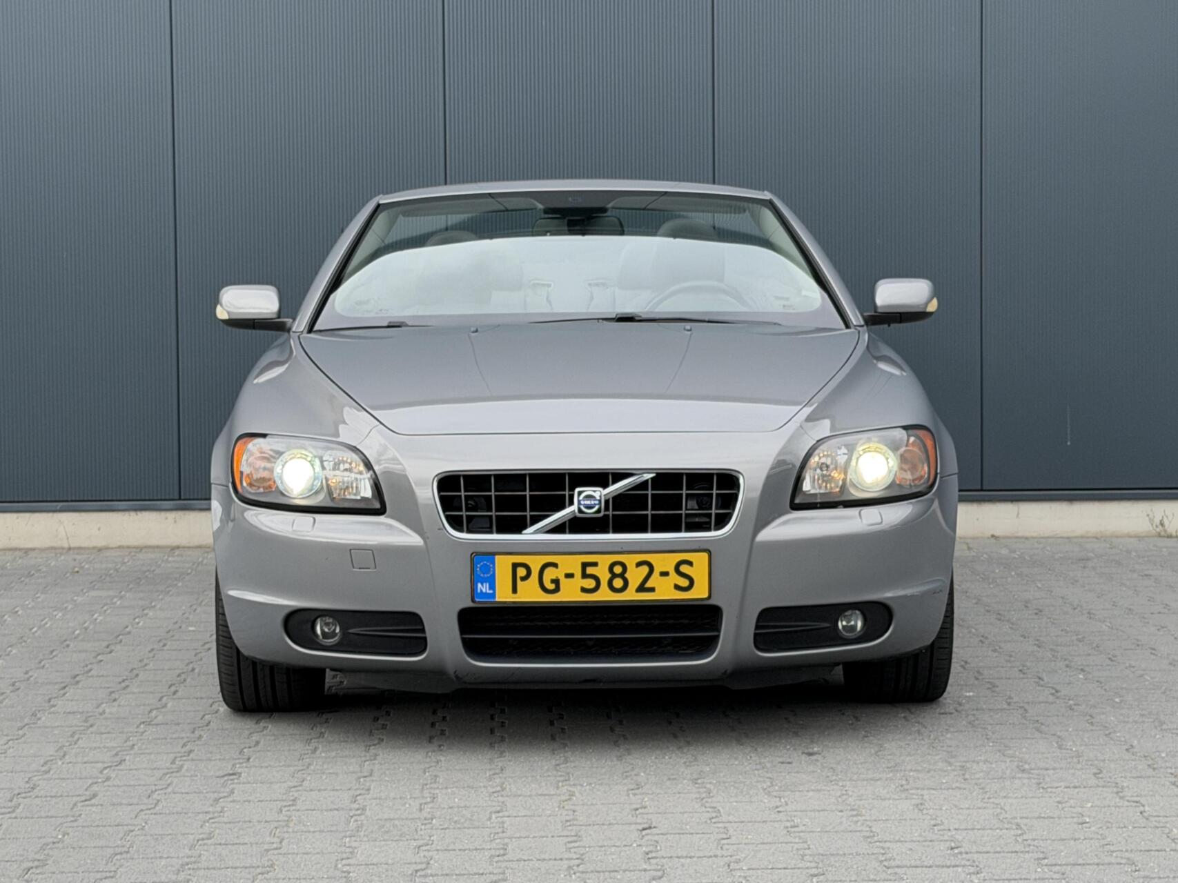 Foto van Volvo C70