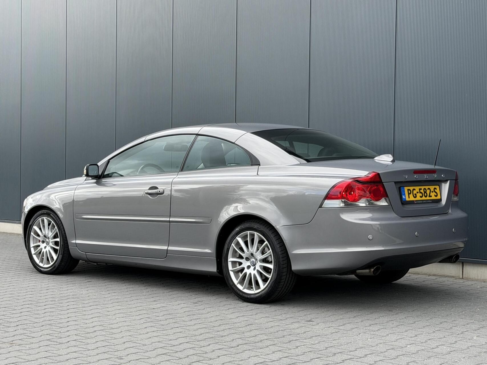 Foto van Volvo C70