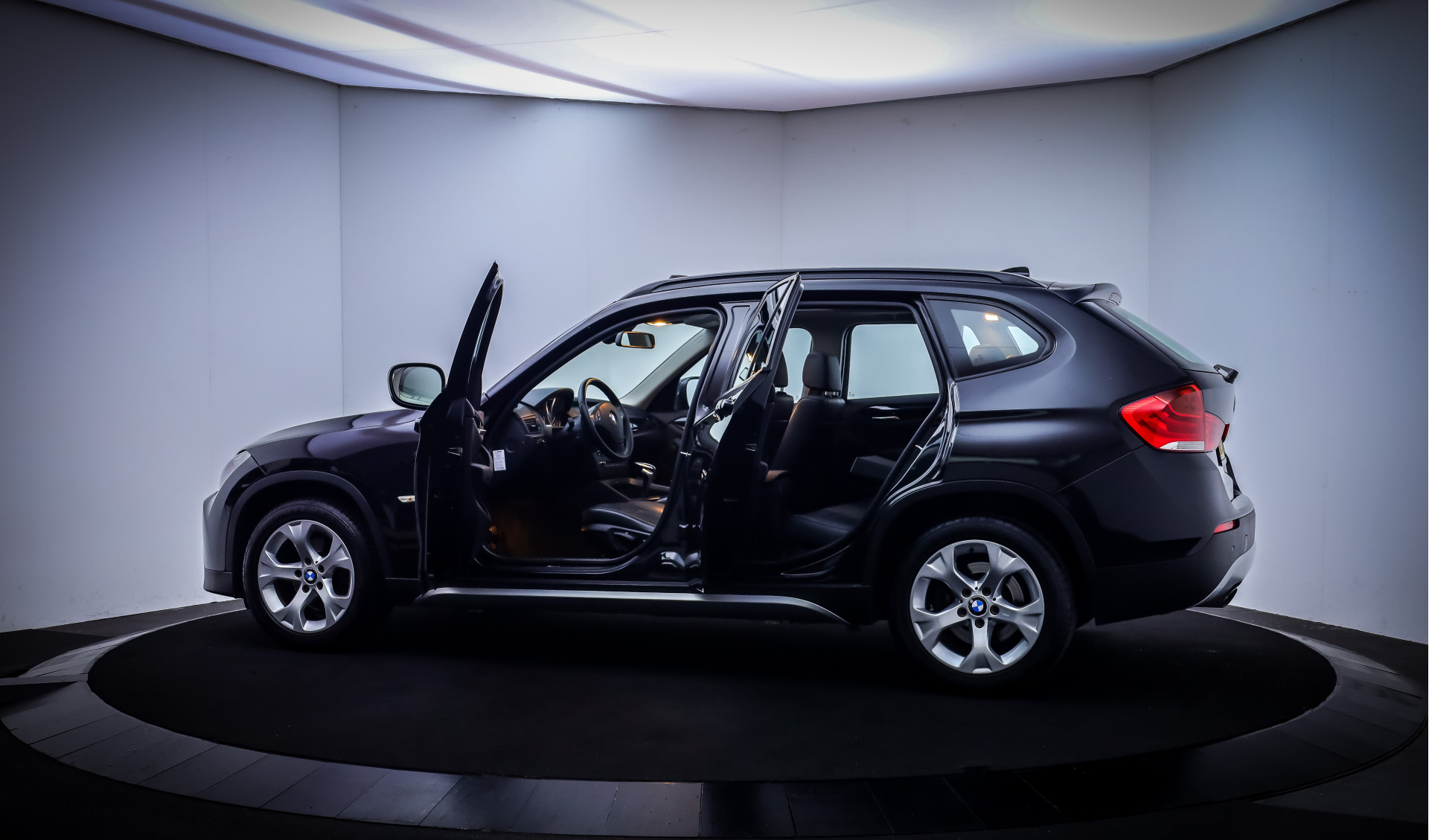 Foto van BMW X1 sDrive 18i