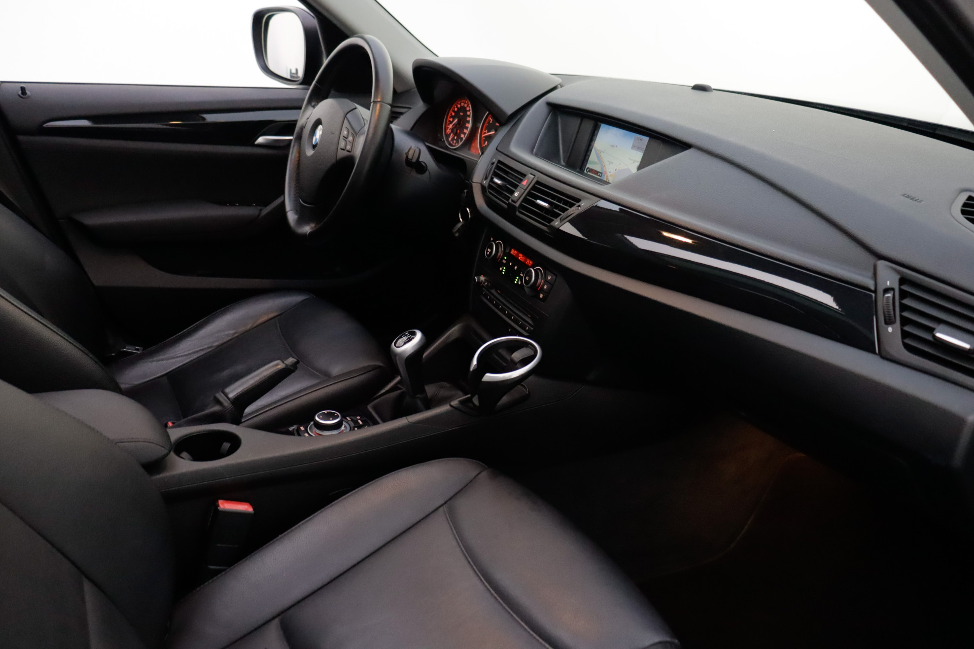 Foto van BMW X1 sDrive 18i