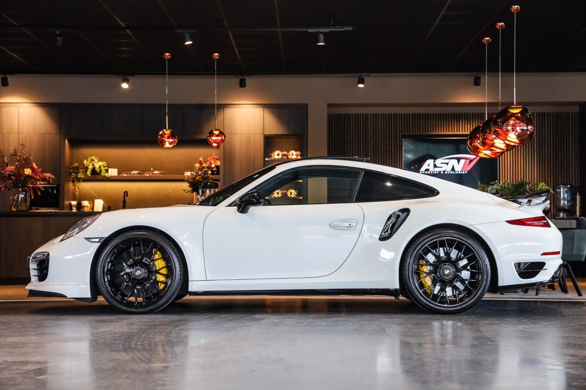 Foto van Porsche 911 Turbo S