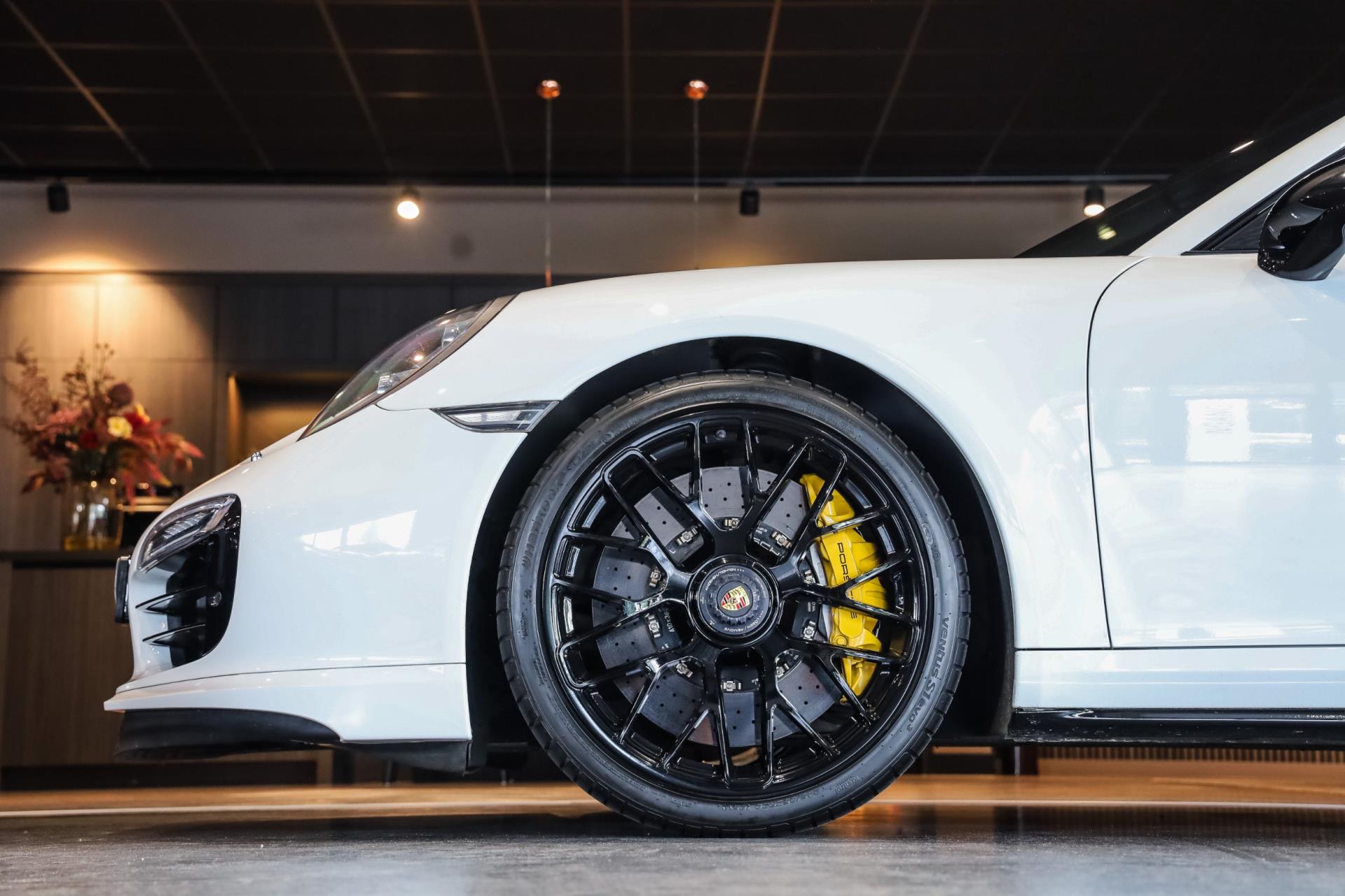 Foto van Porsche 911 Turbo S