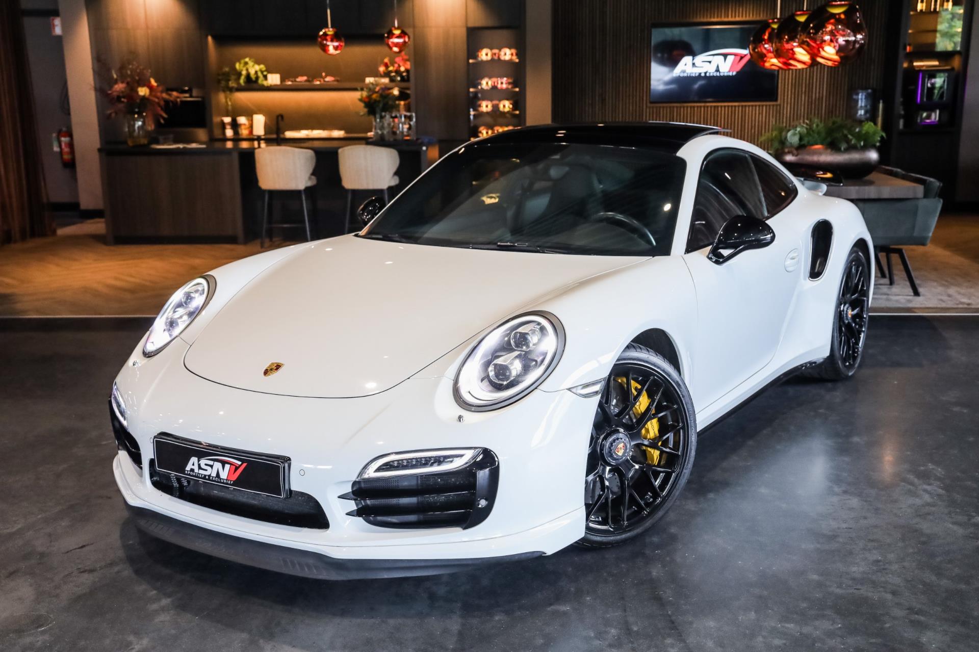 Foto van Porsche 911 Turbo S