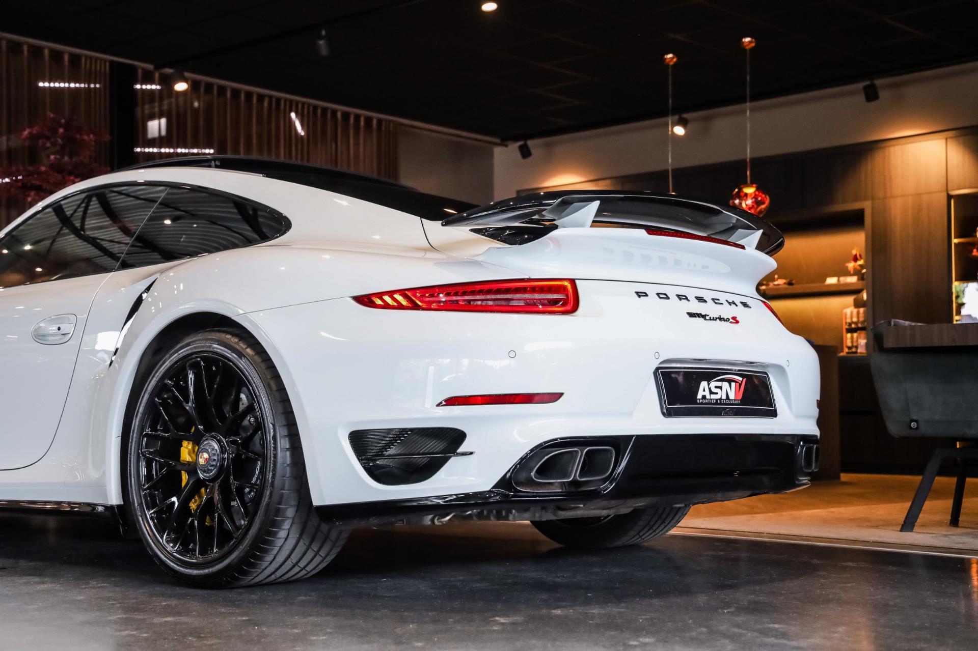 Foto van Porsche 911 Turbo S