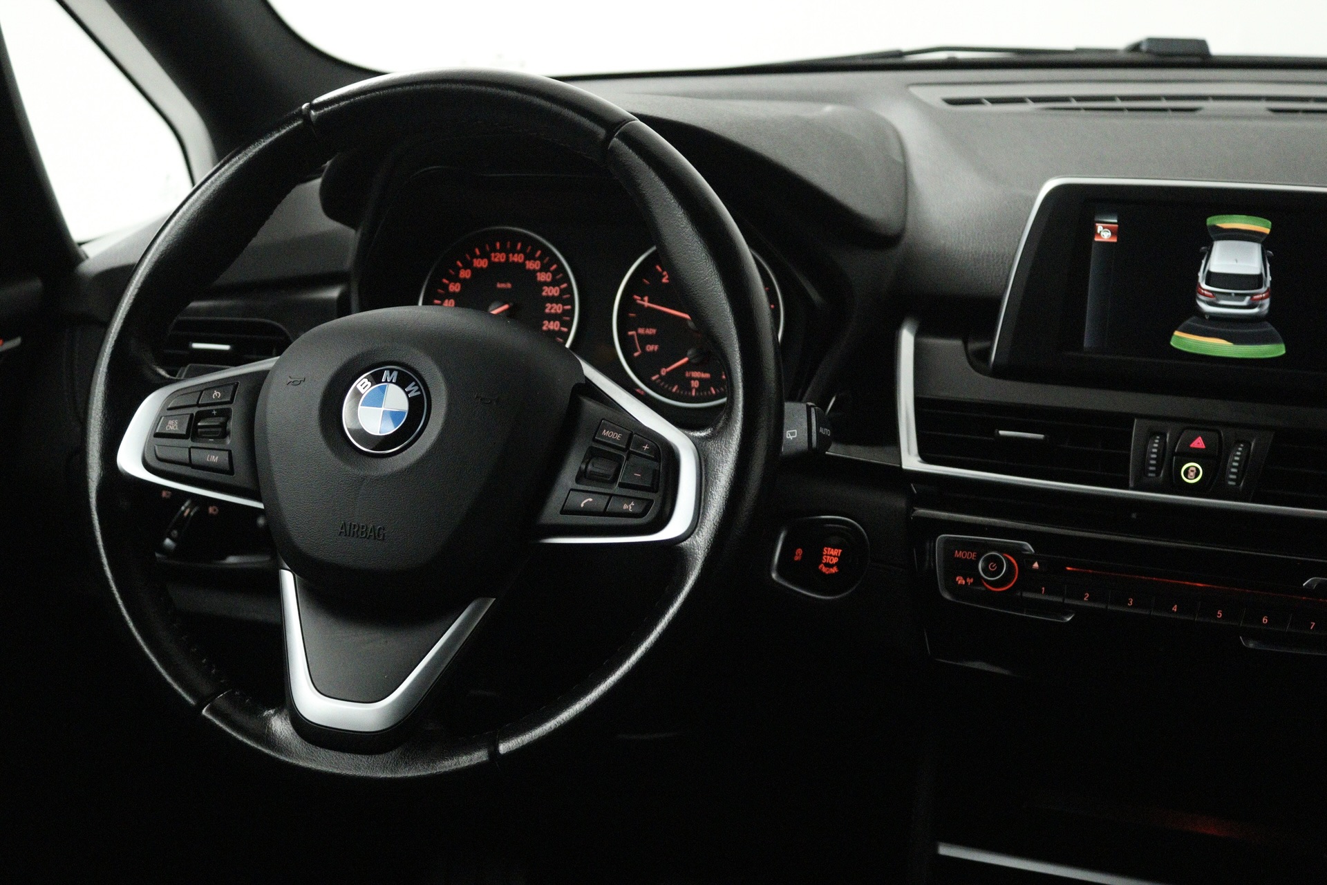 Foto van BMW 218i Active Tourer