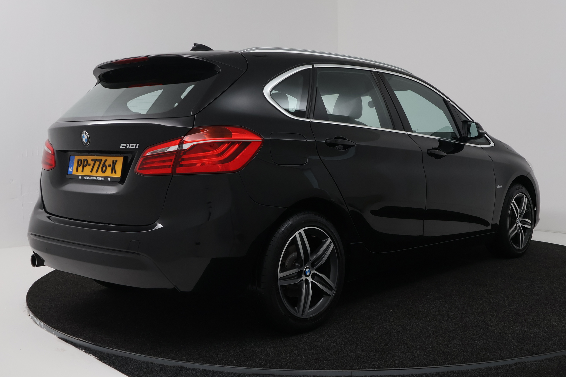 Foto van BMW 218i Active Tourer