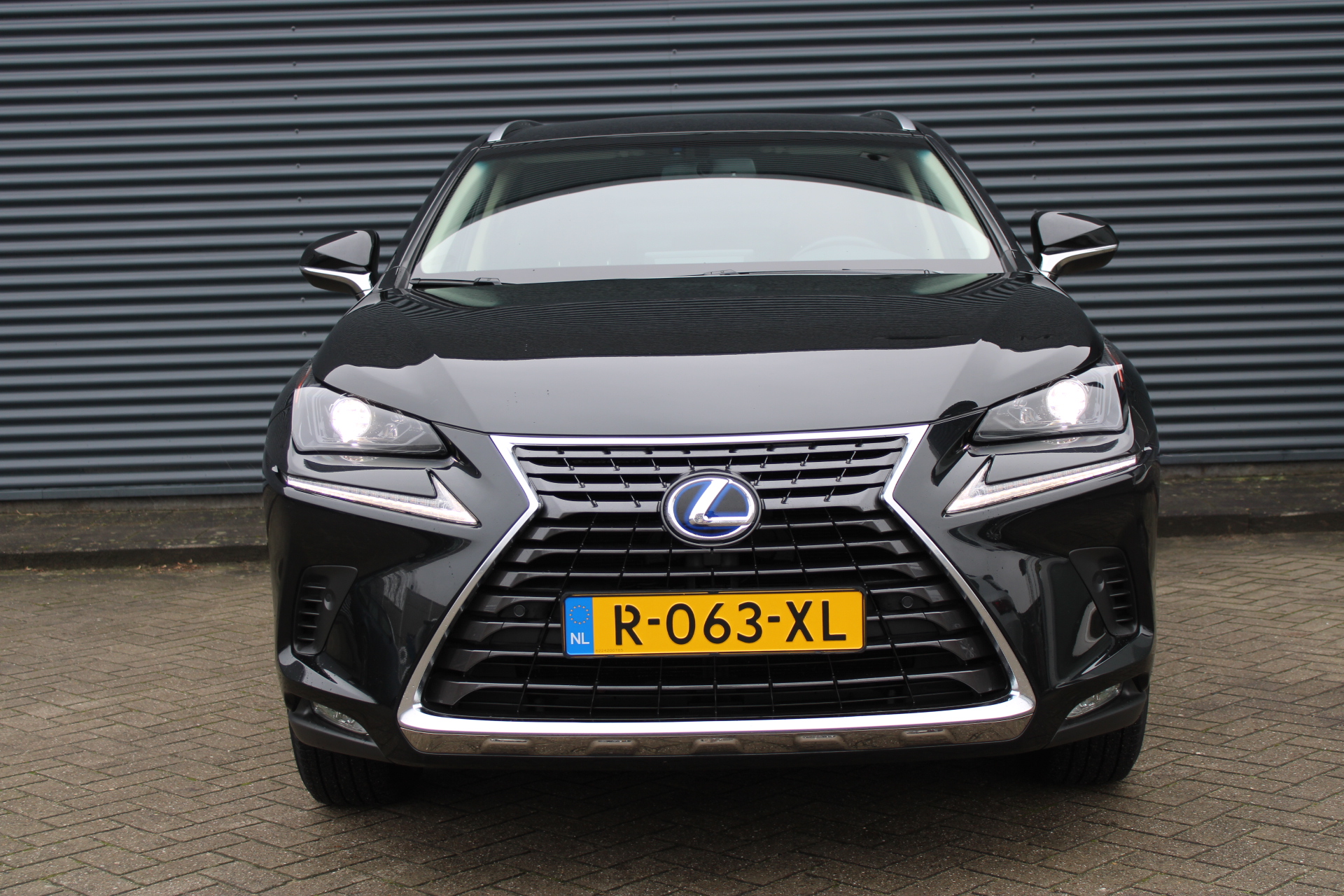 Foto van Lexus Lexus Nx300h