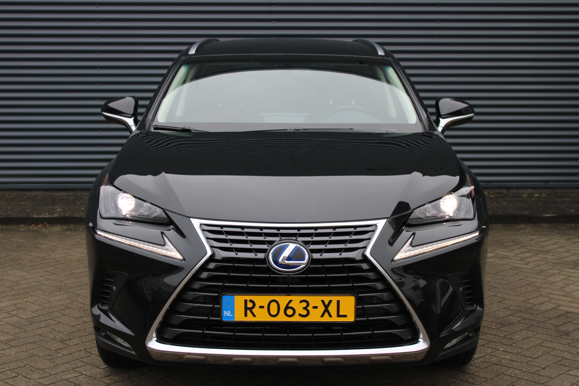 Foto van Lexus Lexus Nx300h