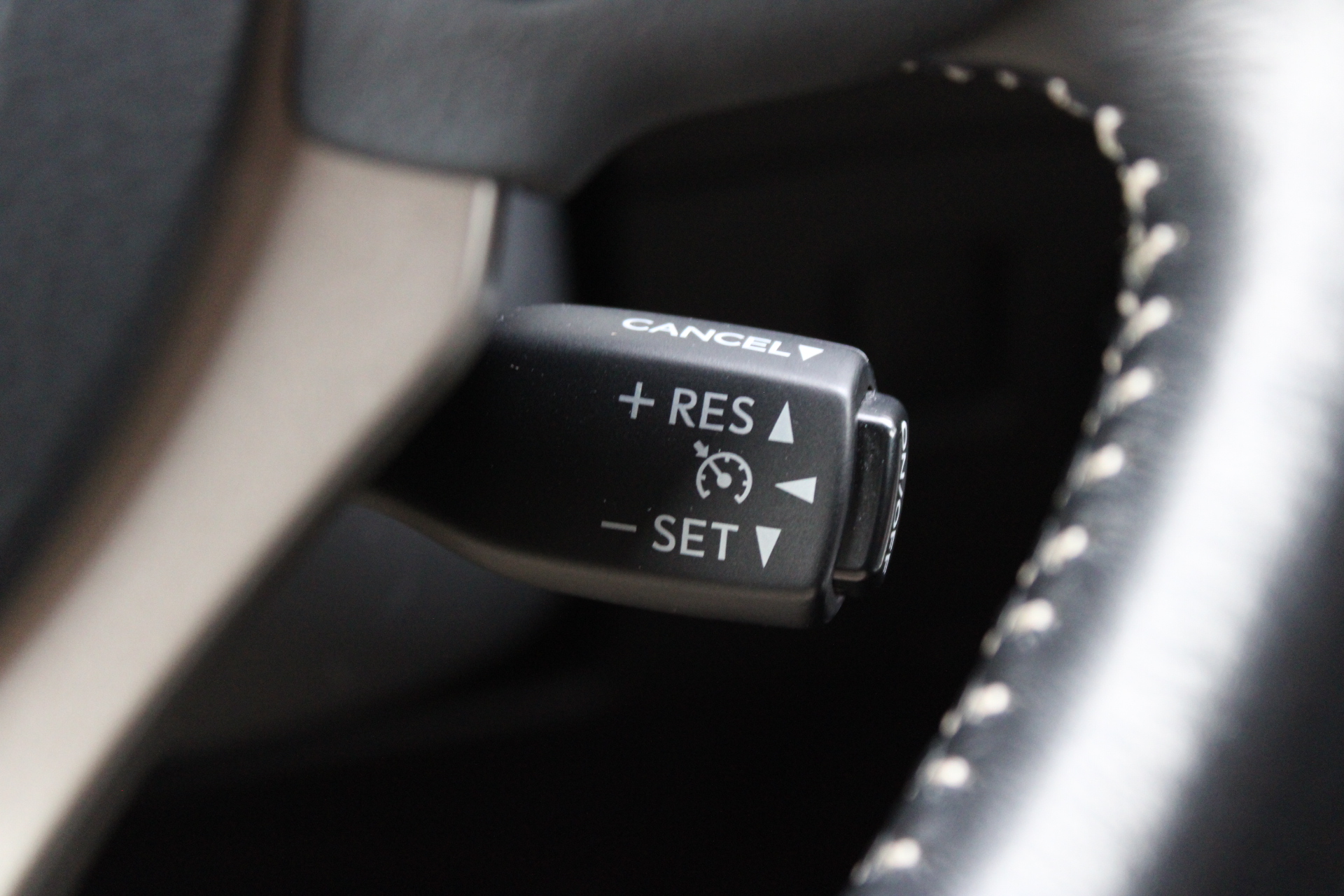 Foto van Lexus Lexus Nx300h