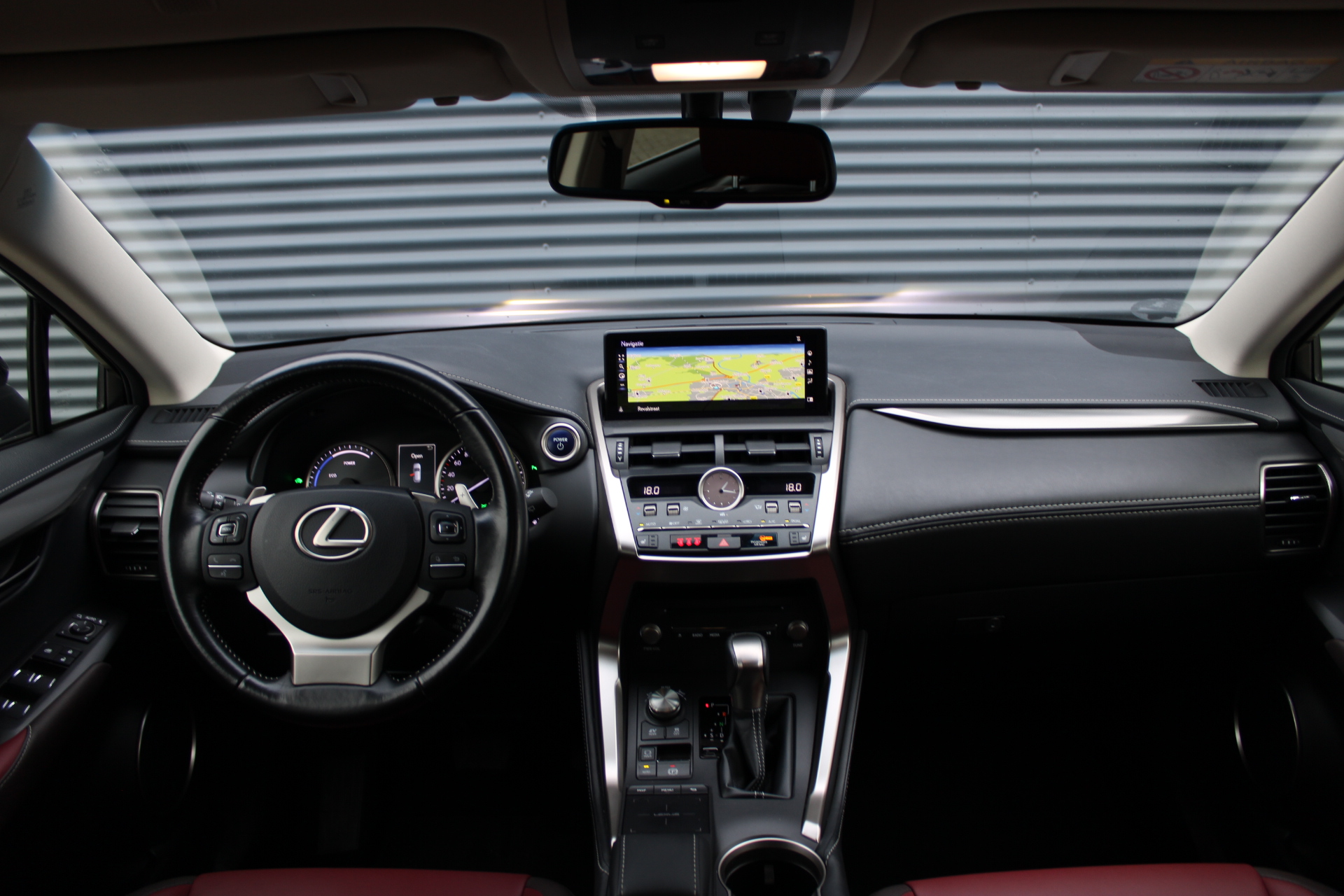 Foto van Lexus Lexus Nx300h