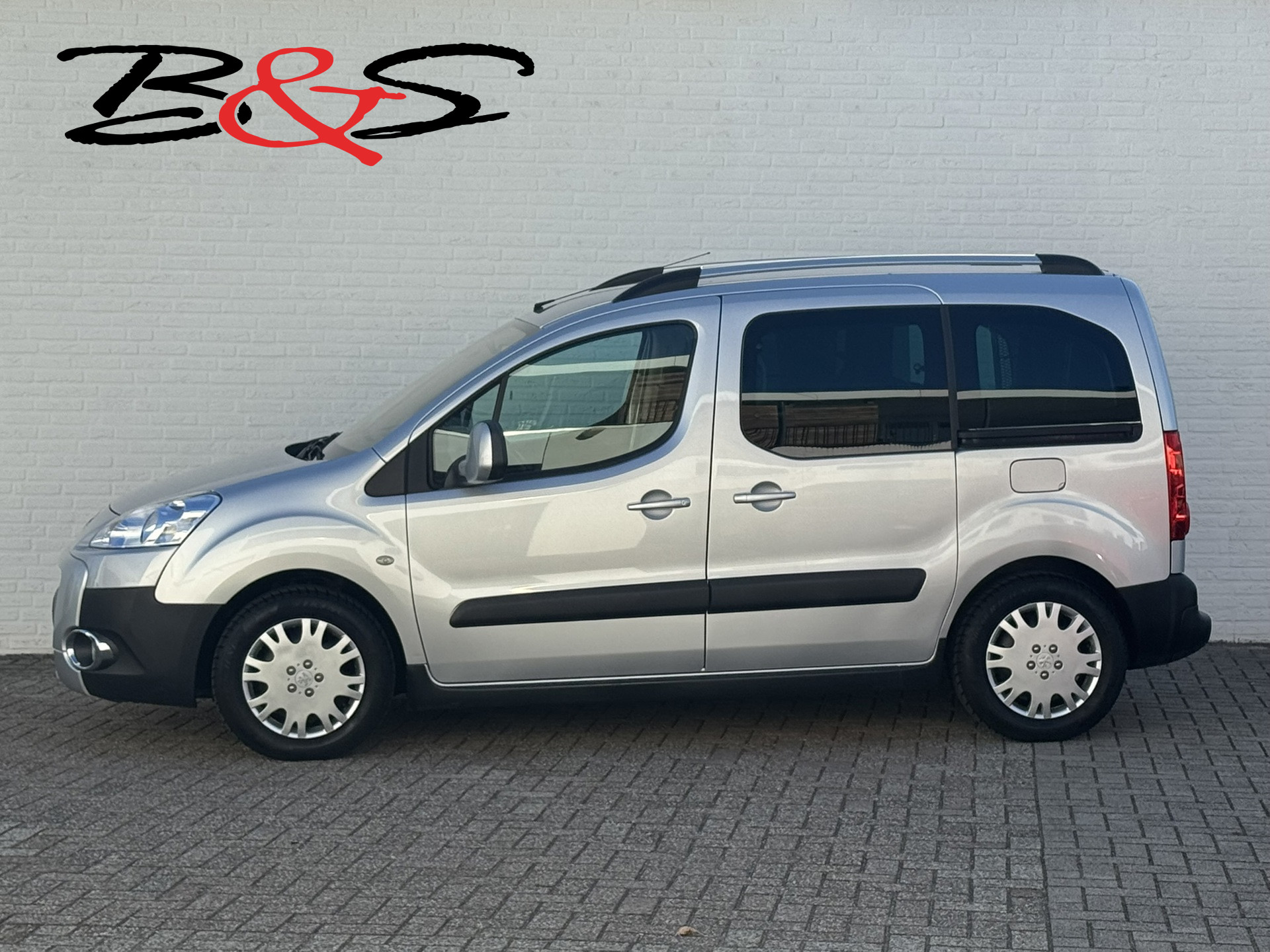 Foto van Peugeot Partner Tepee