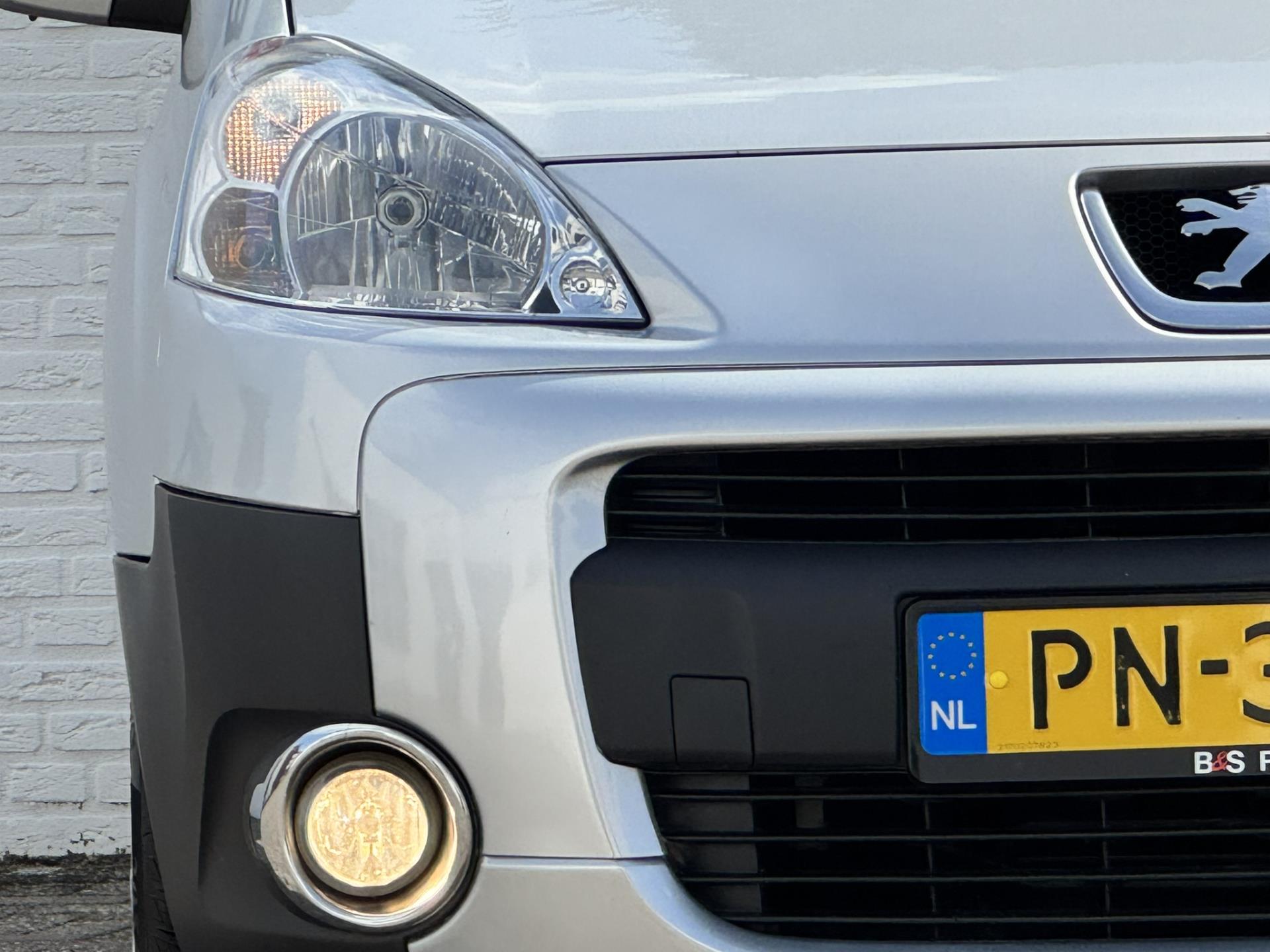 Foto van Peugeot Partner Tepee