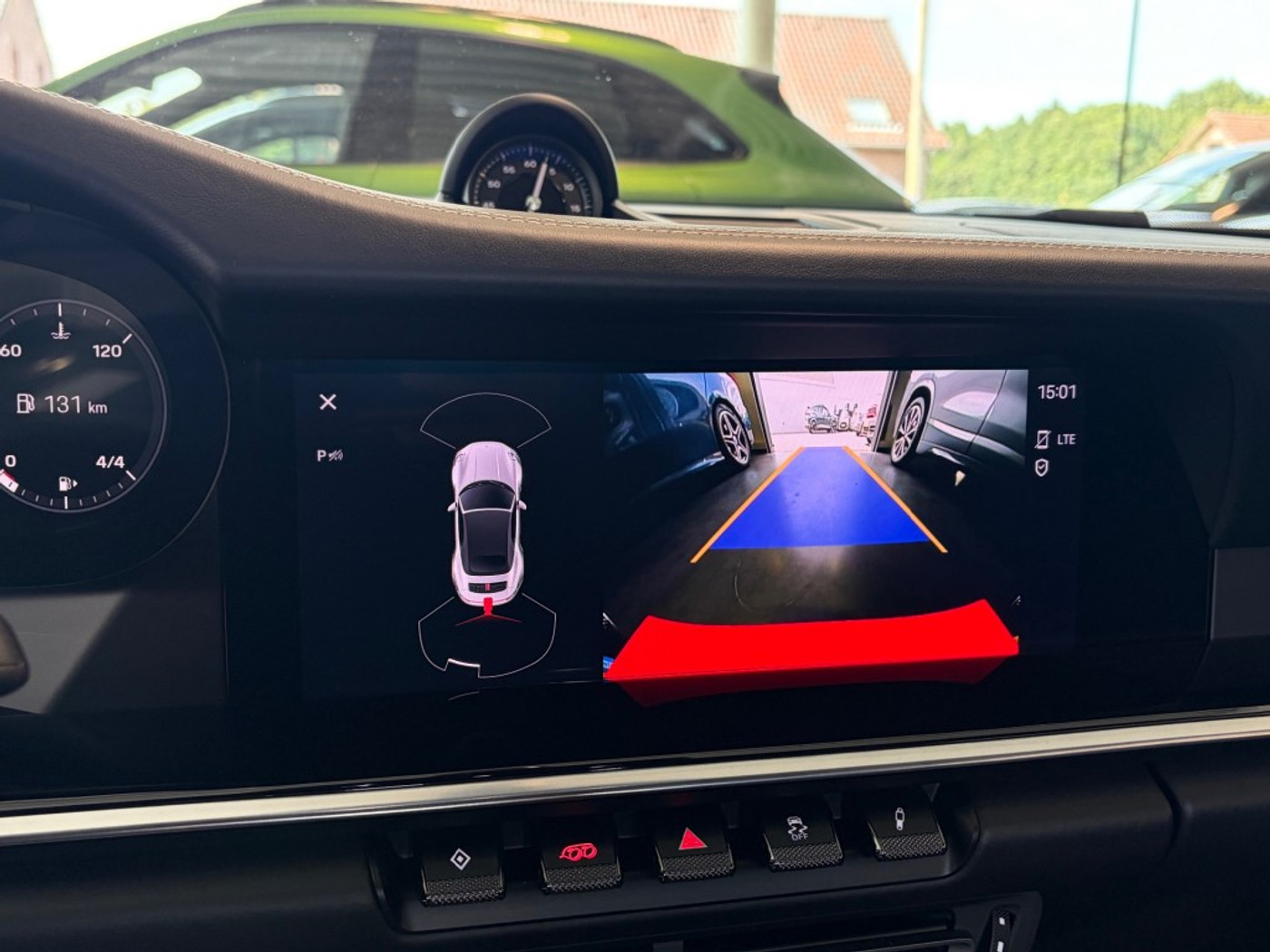 Foto van Porsche 911 Carrera