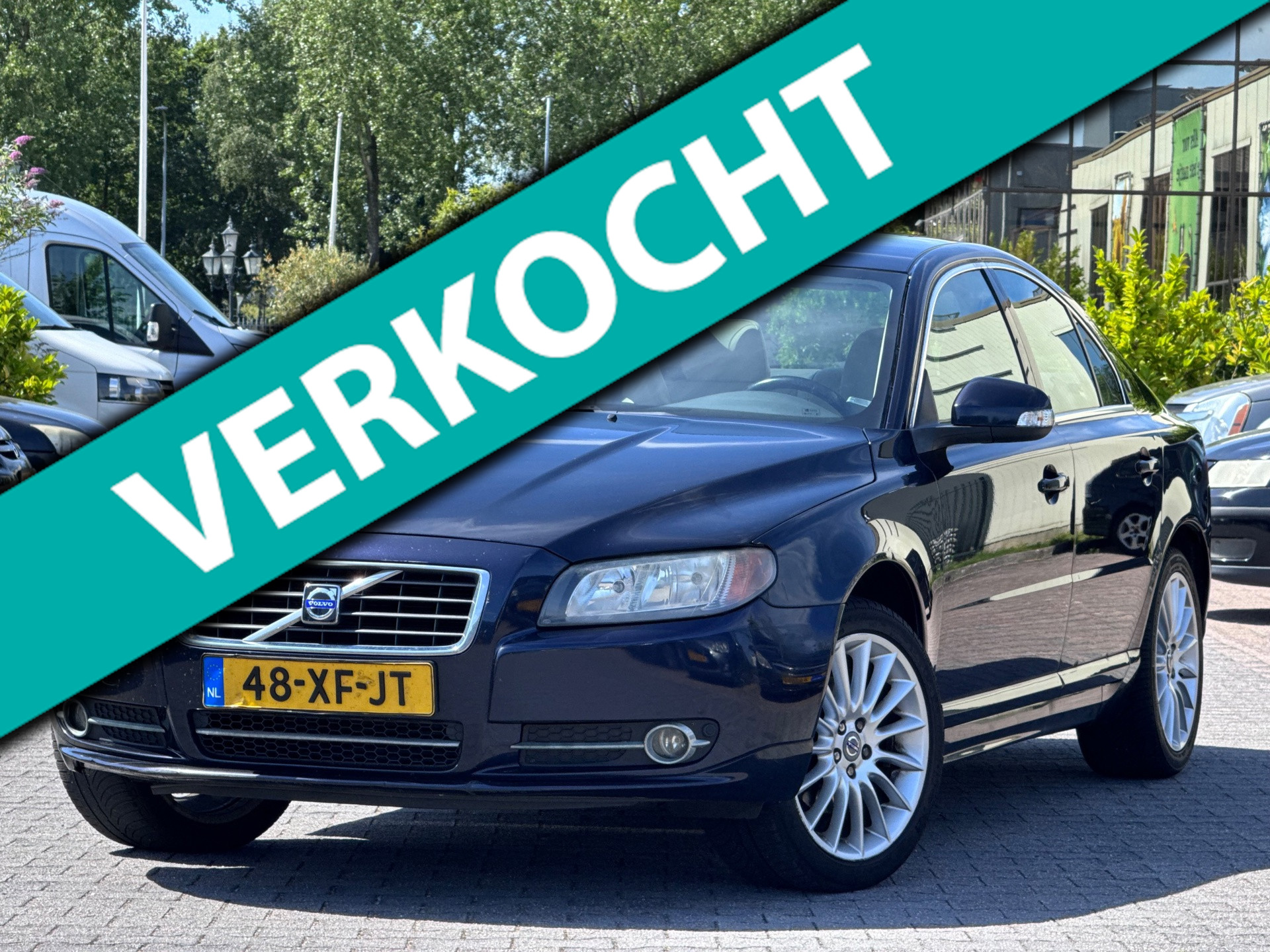 Volvo S80 2.5 T Momentum | Leder stoelen | Navigatie | Parkeersens oren | Bluetooth | 2 sleutels | Onderhoudhistorie | 17 inch 2007 - voorkant