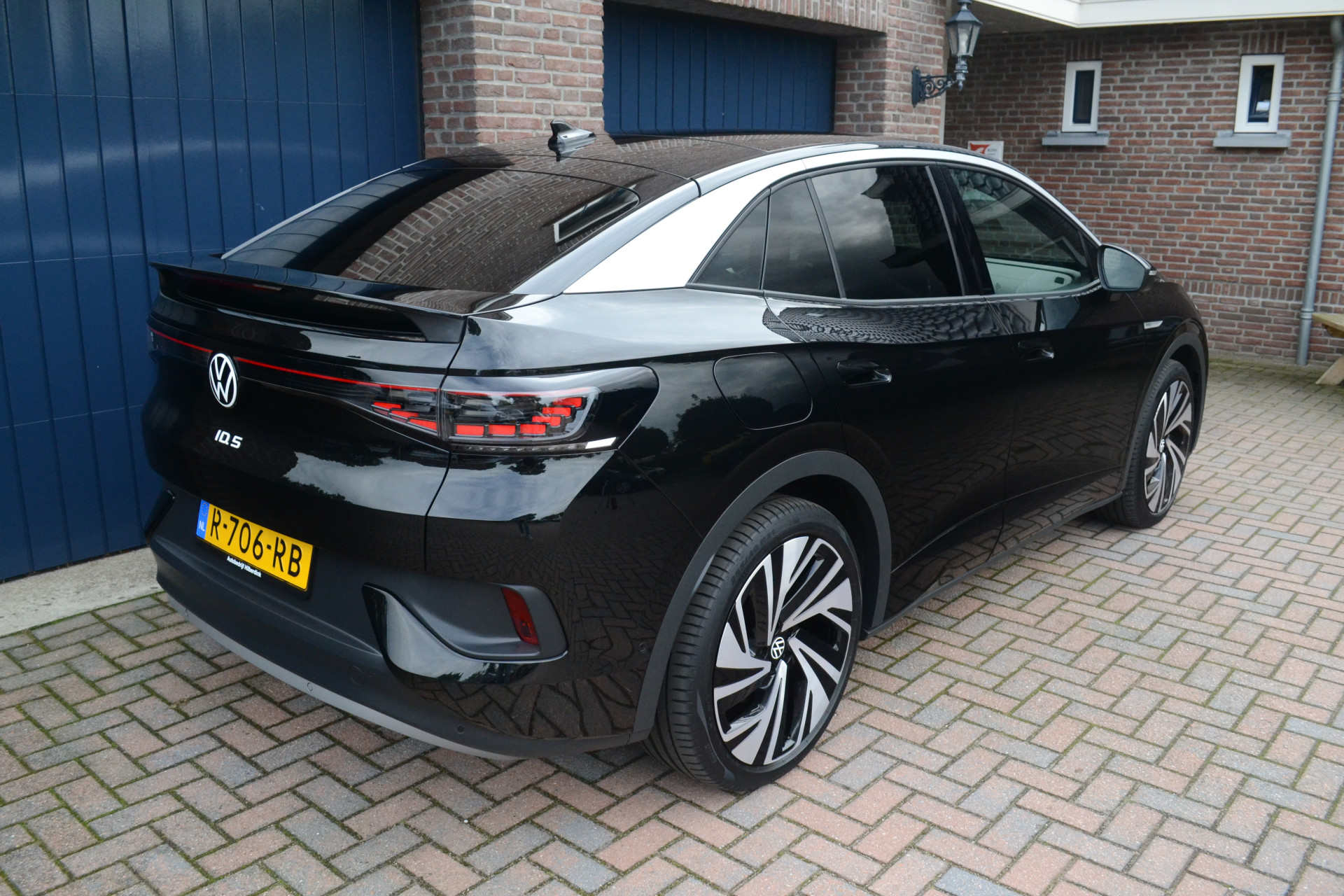 Foto van Volkswagen Id.5 Pro 150 KW