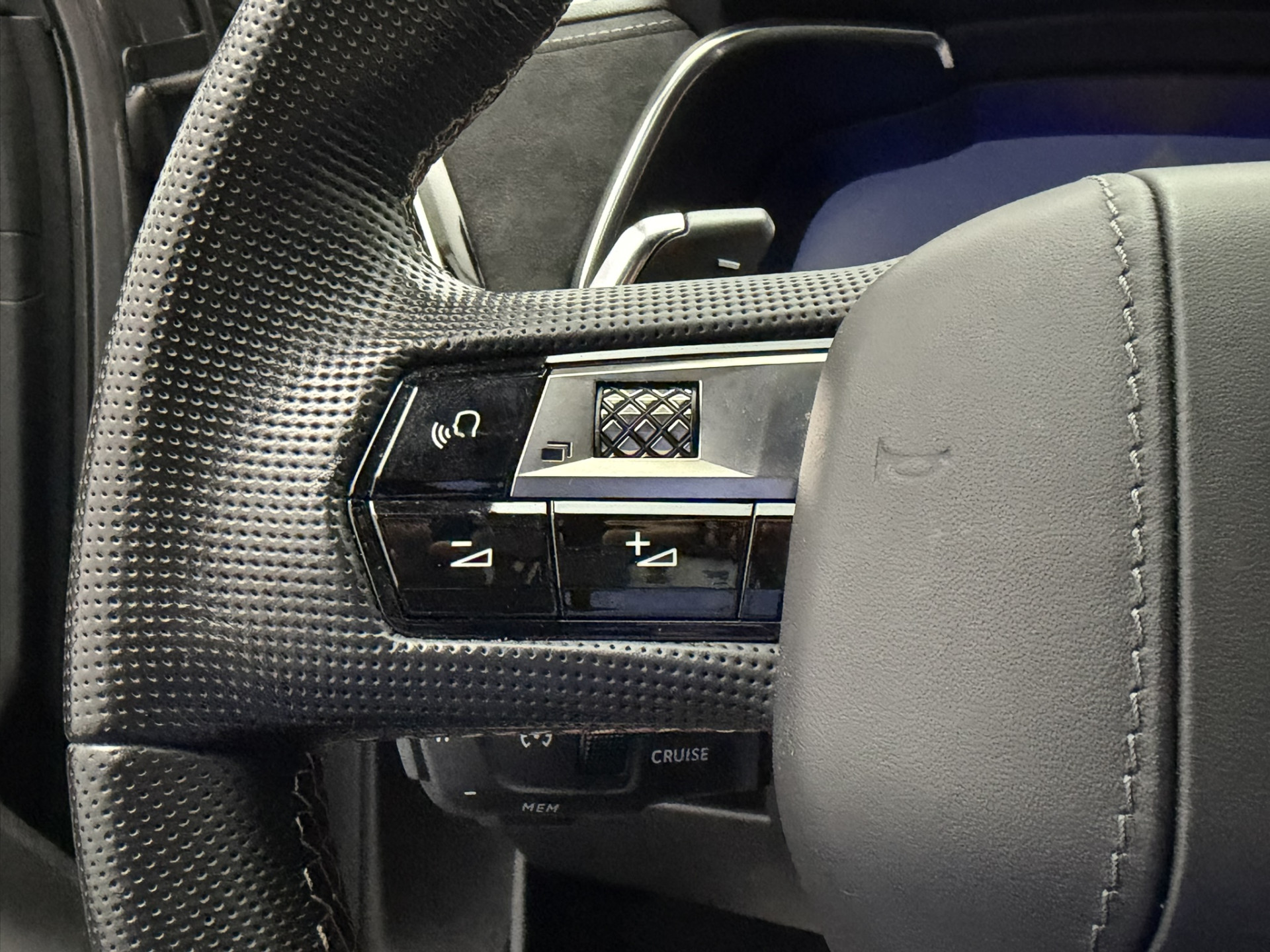 Foto van DS DS 7 Crossback