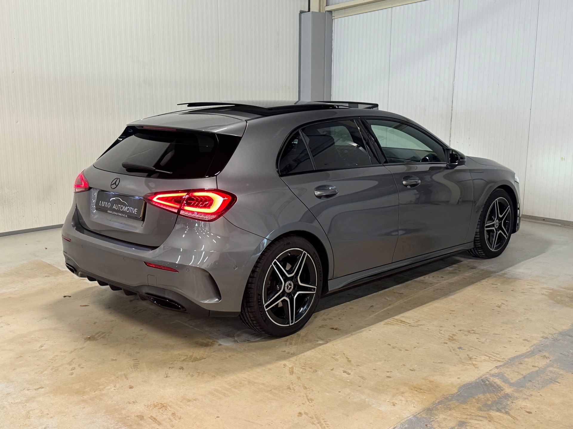 Foto van Mercedes-Benz A 200