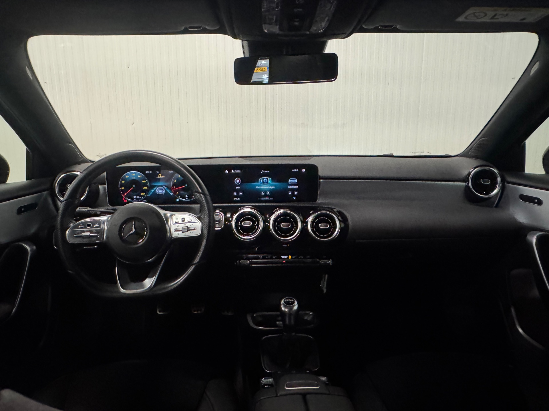Foto van Mercedes-Benz A 200
