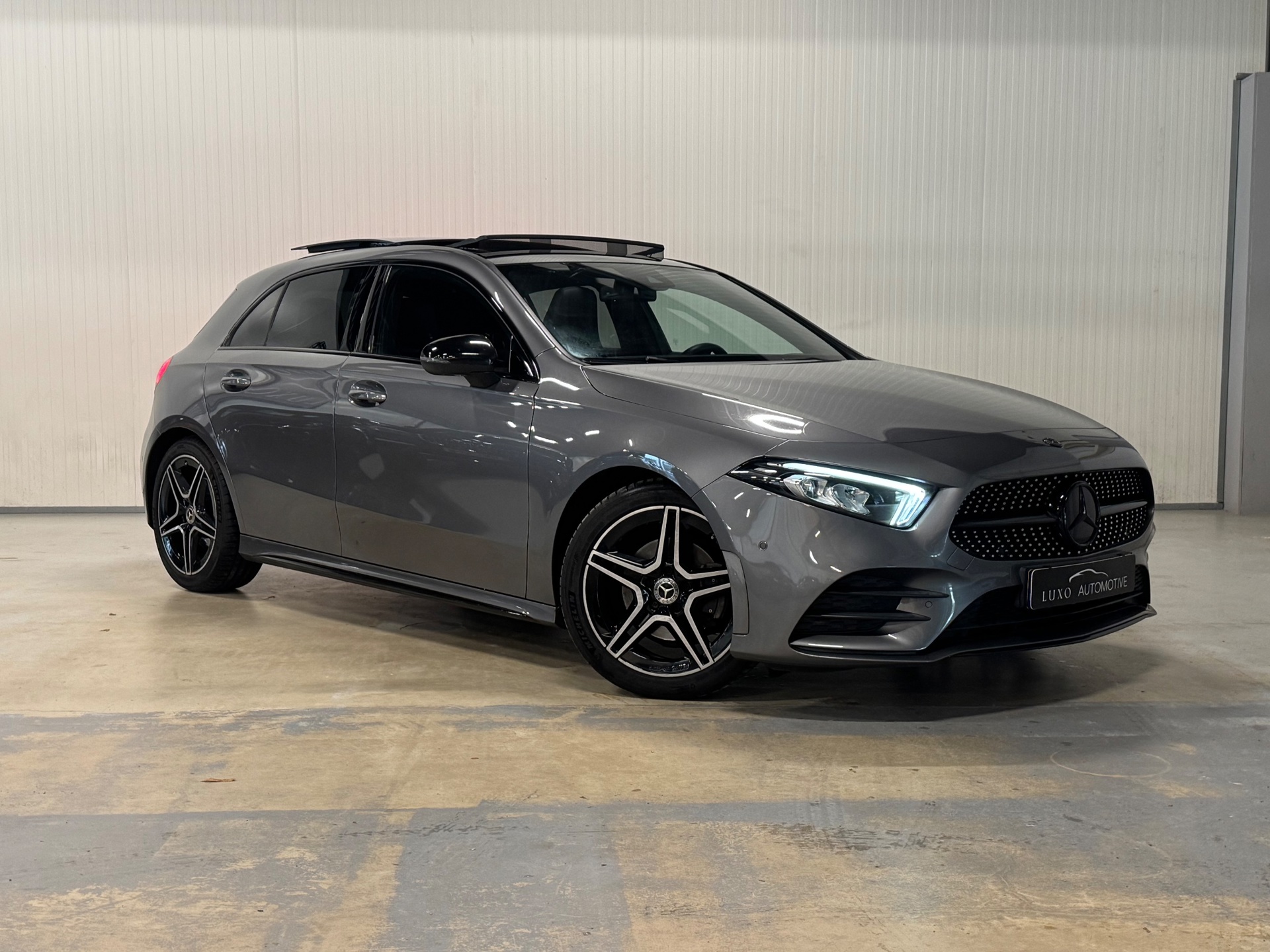 Foto van Mercedes-Benz A 200