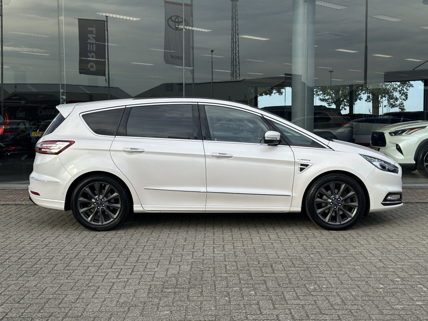 Foto van Ford S-max