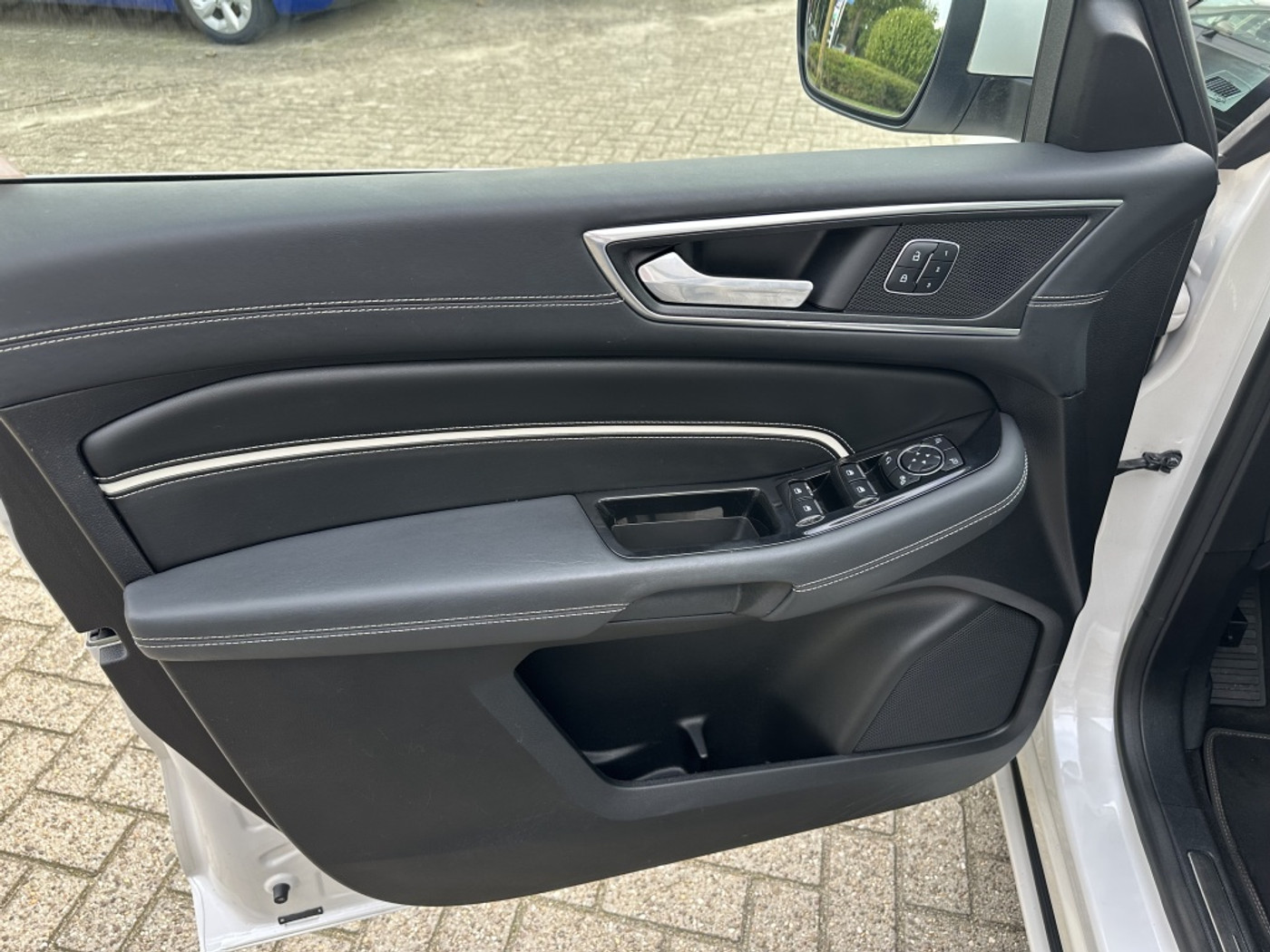 Foto van Ford S-max