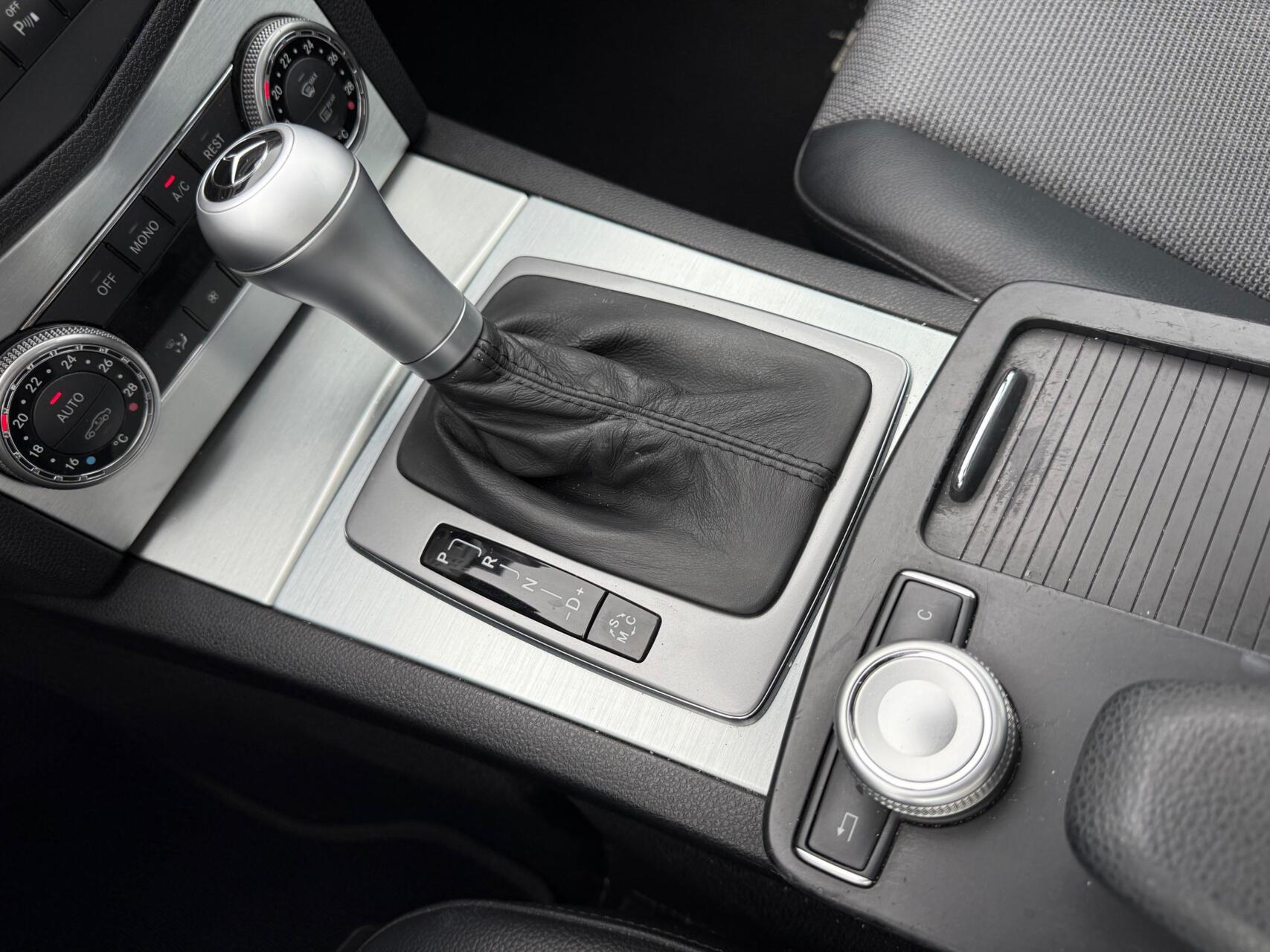 Foto van Mercedes-Benz C 230