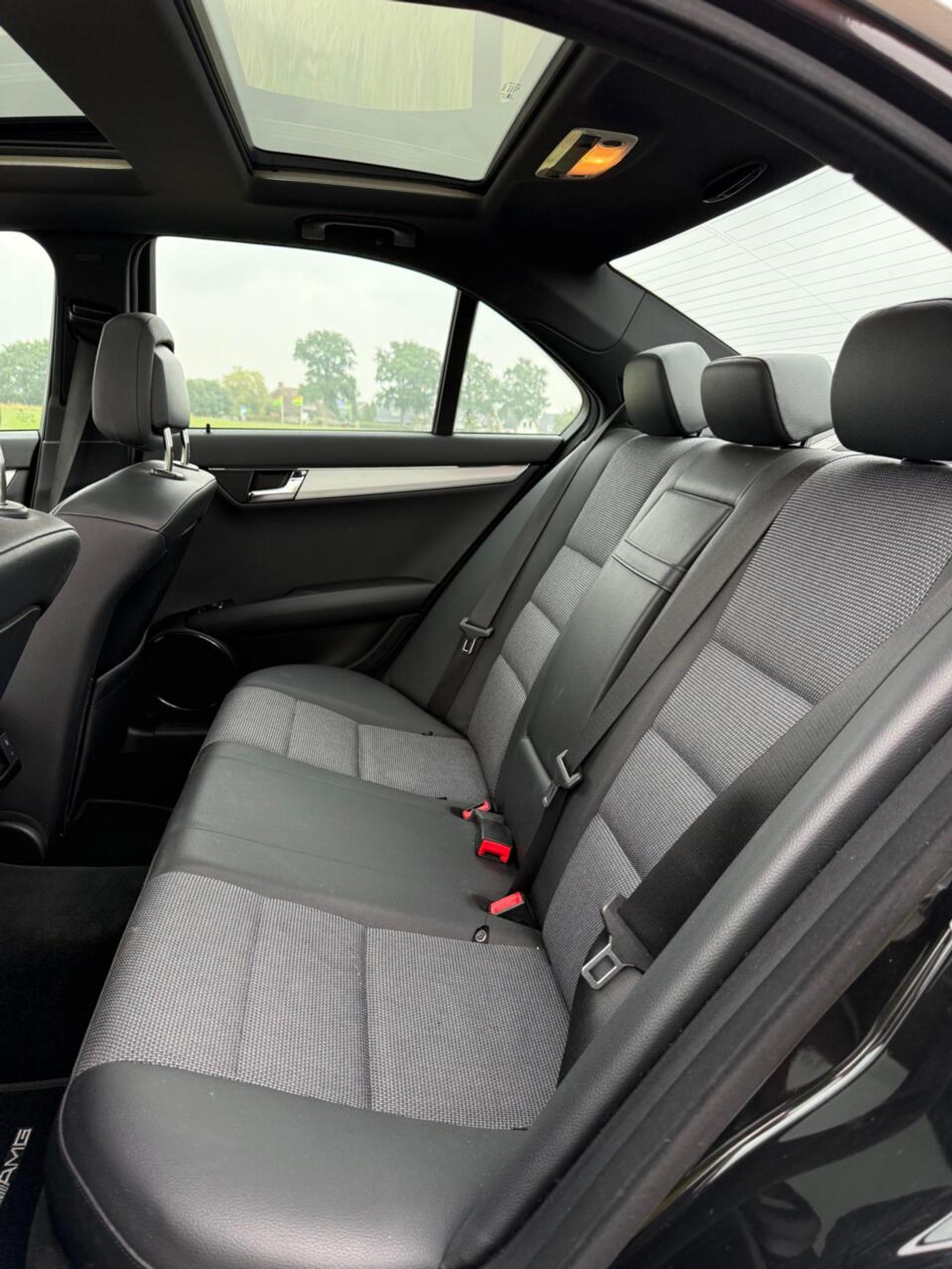 Foto van Mercedes-Benz C 230