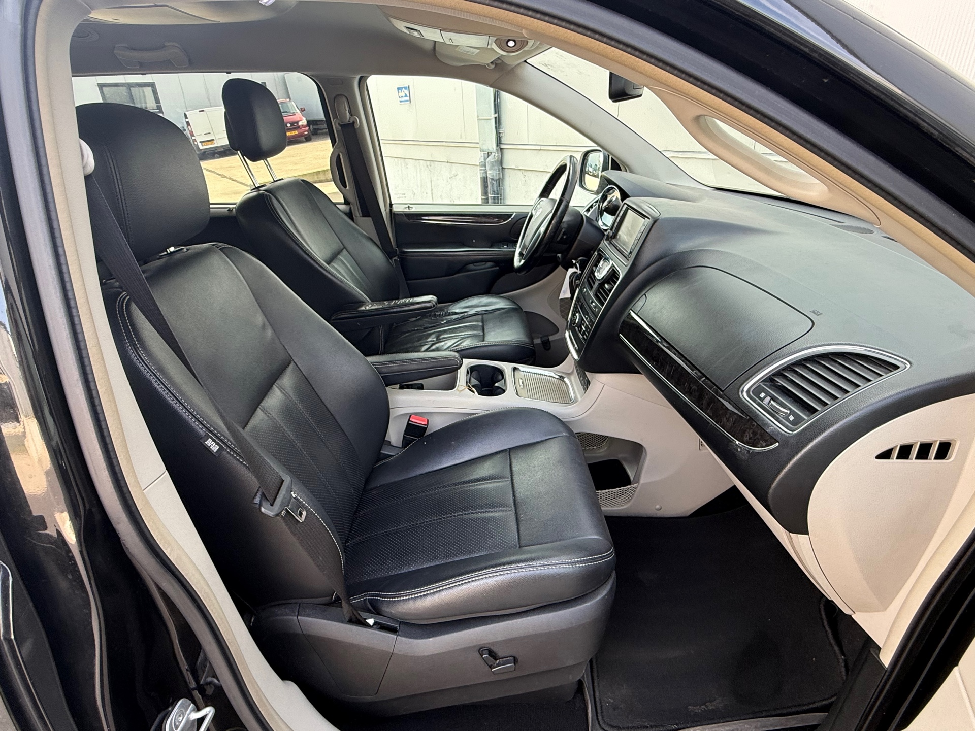 Foto van Lancia Voyager